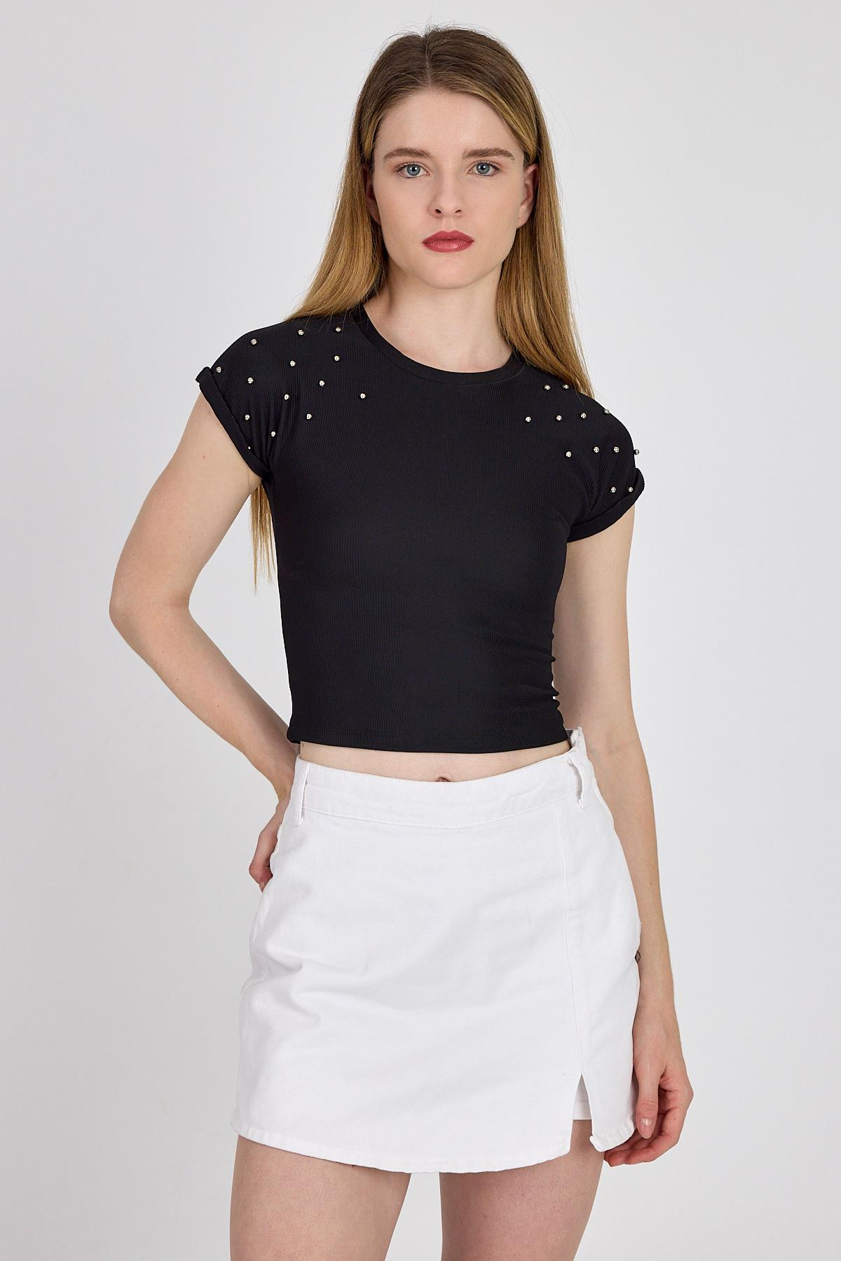Siyah Omuz Boncuk Detaylı Slim Fit Crop Tişört 9208M