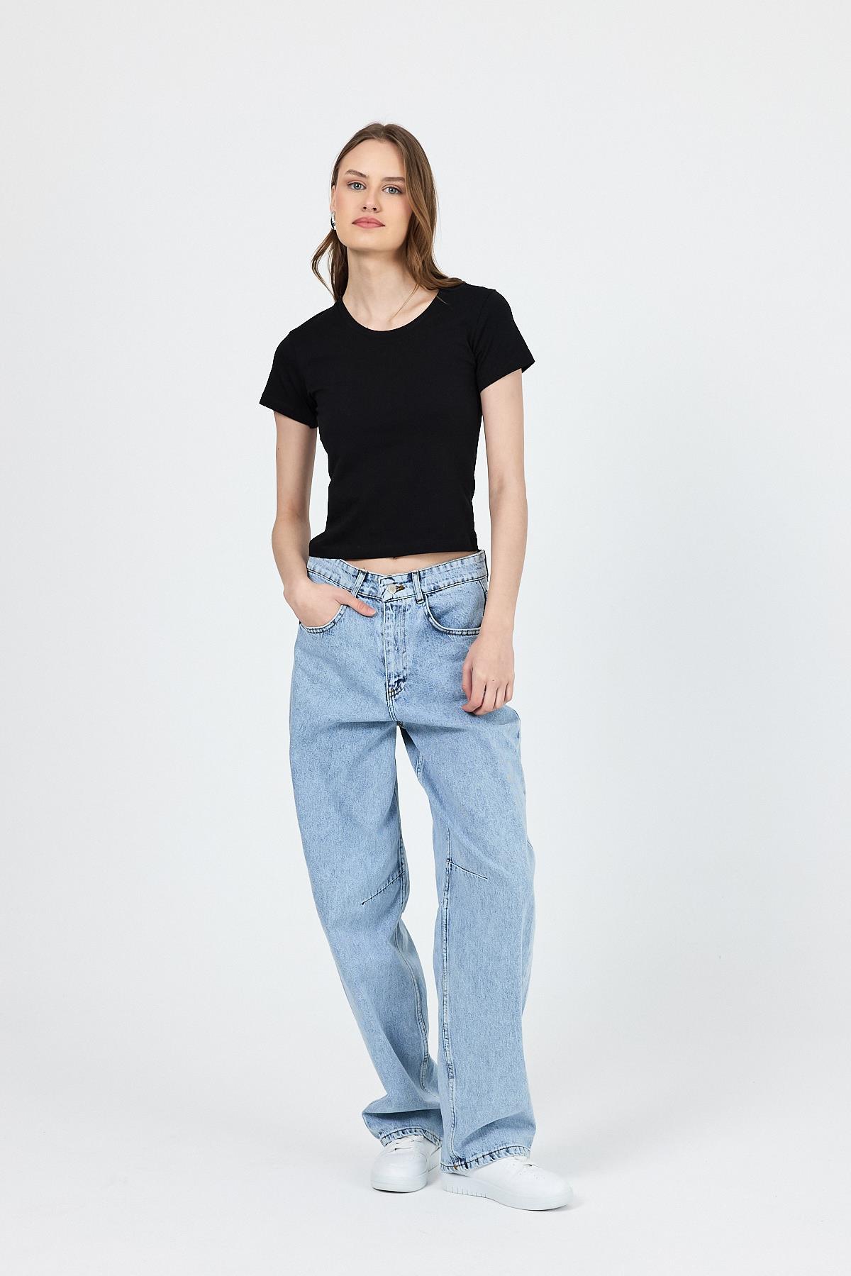 Siyah Slim Fit Bisiklet Yaka Kısa Kollu Tişört 2214