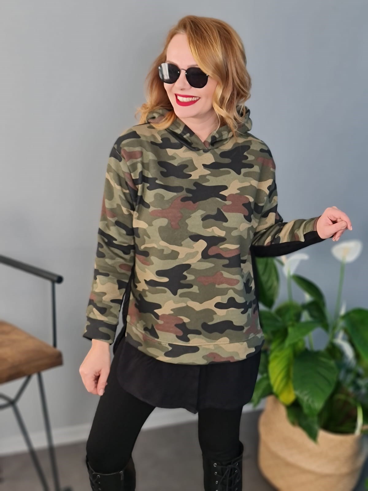 FELİX9436 Kapüşonlu Sırtı Siyah Kamuflaj Sweatshirt