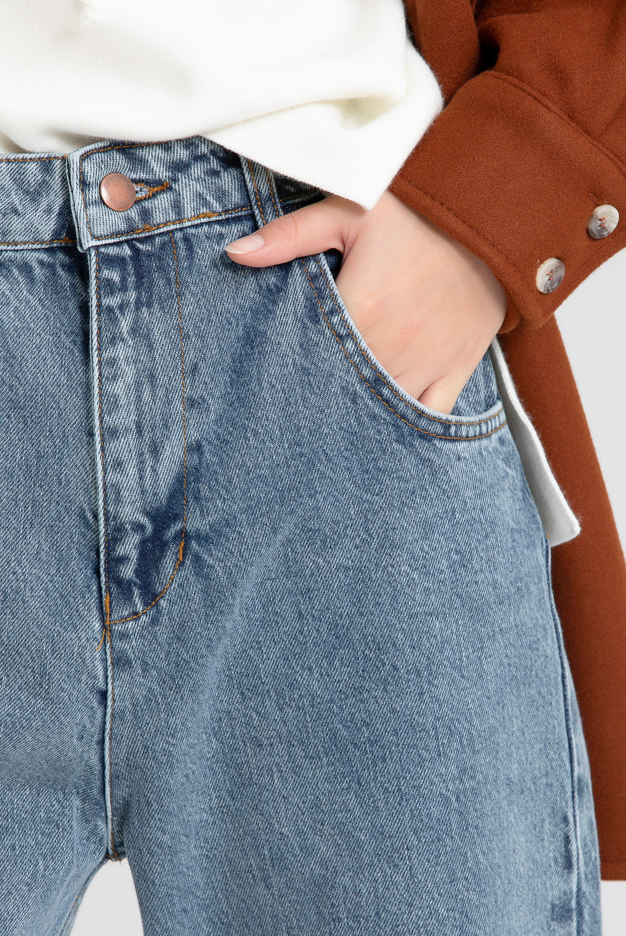  Rahat Kesim Düz Paça Vintage Yıkama Jean