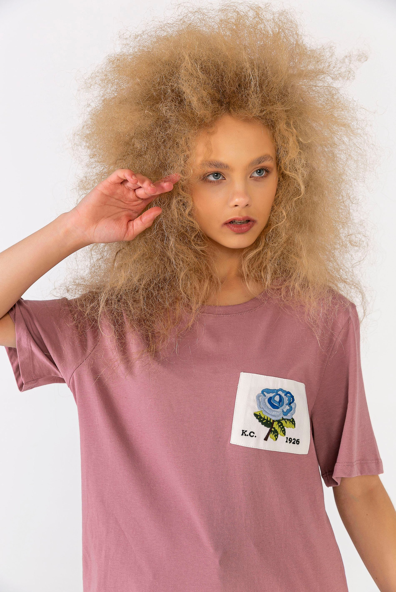 Melanj Gül Yamalı T-Shirt