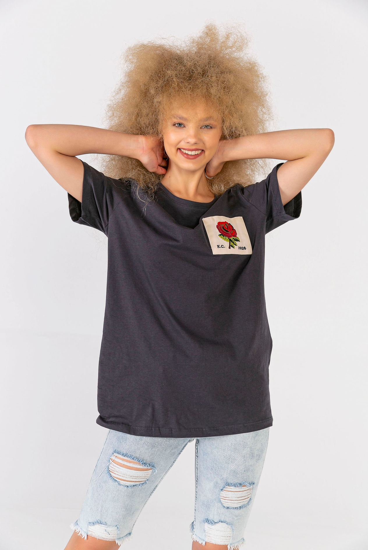 Melanj Gül Yamalı T-Shirt