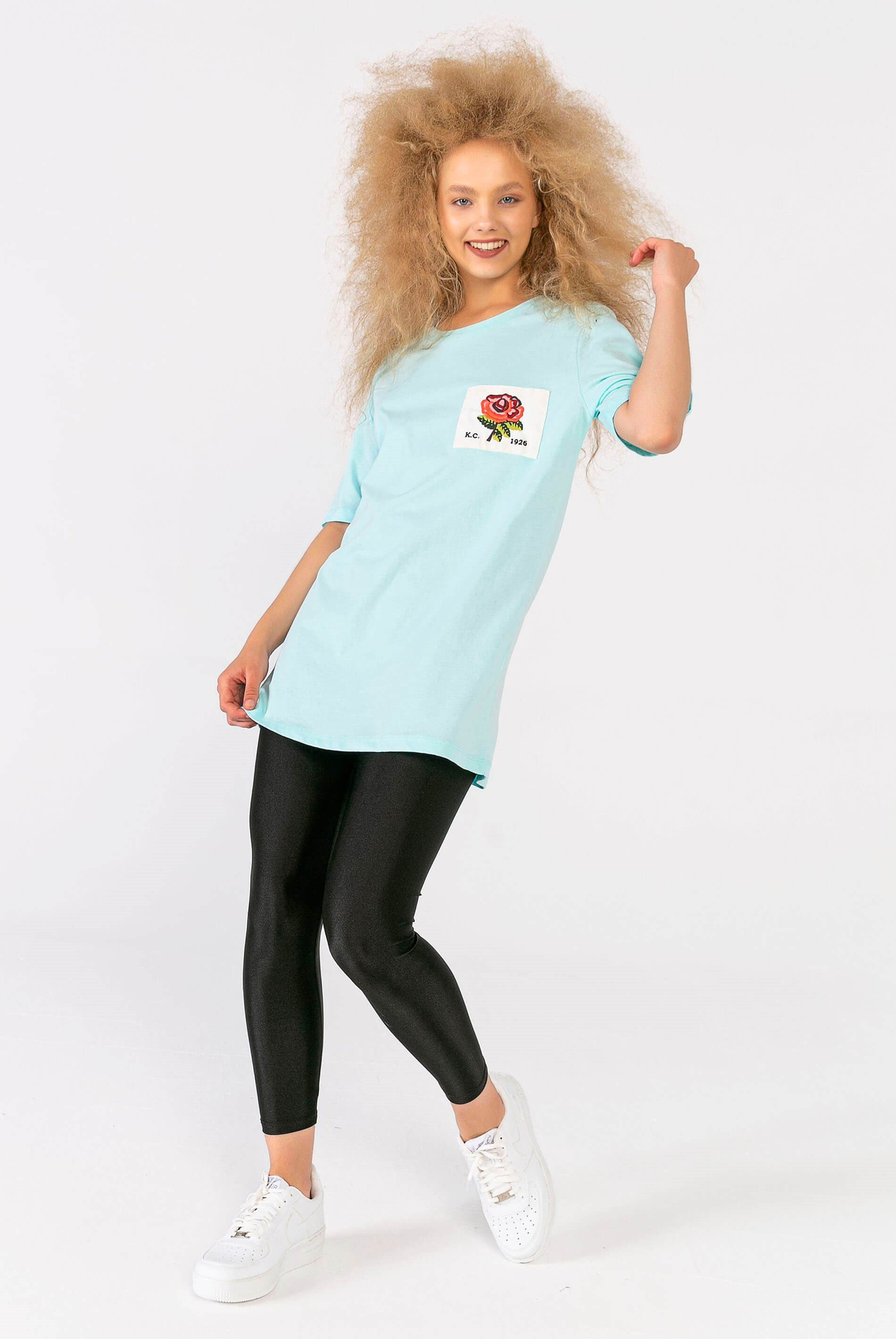 Melanj Gül Yamalı T-Shirt