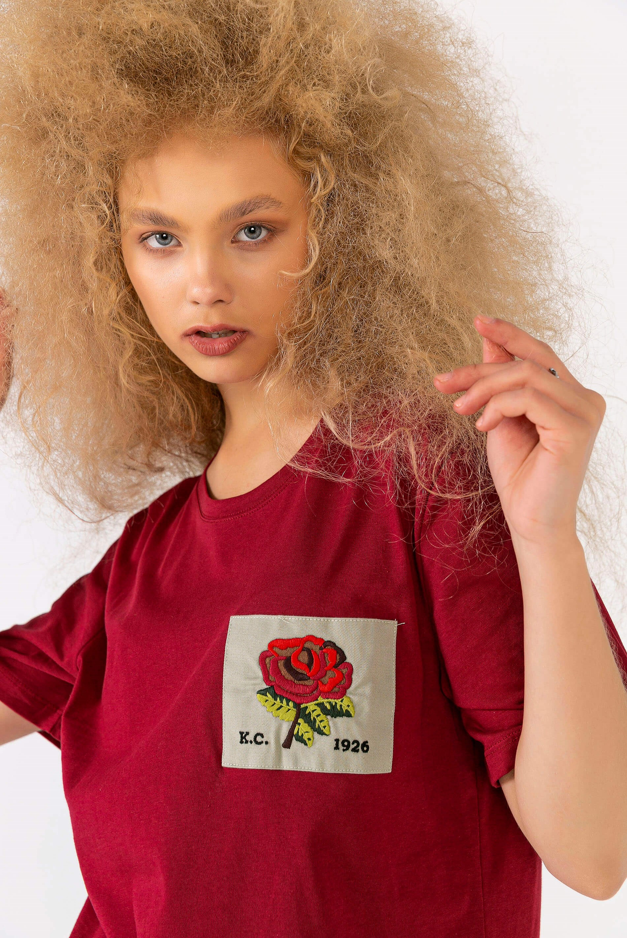 Melanj Gül Yamalı T-Shirt