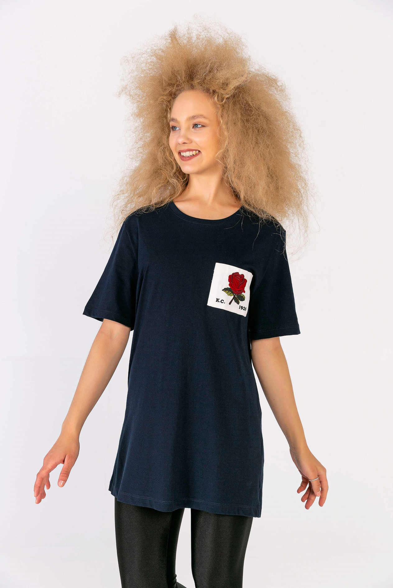 Melanj Gül Yamalı T-Shirt