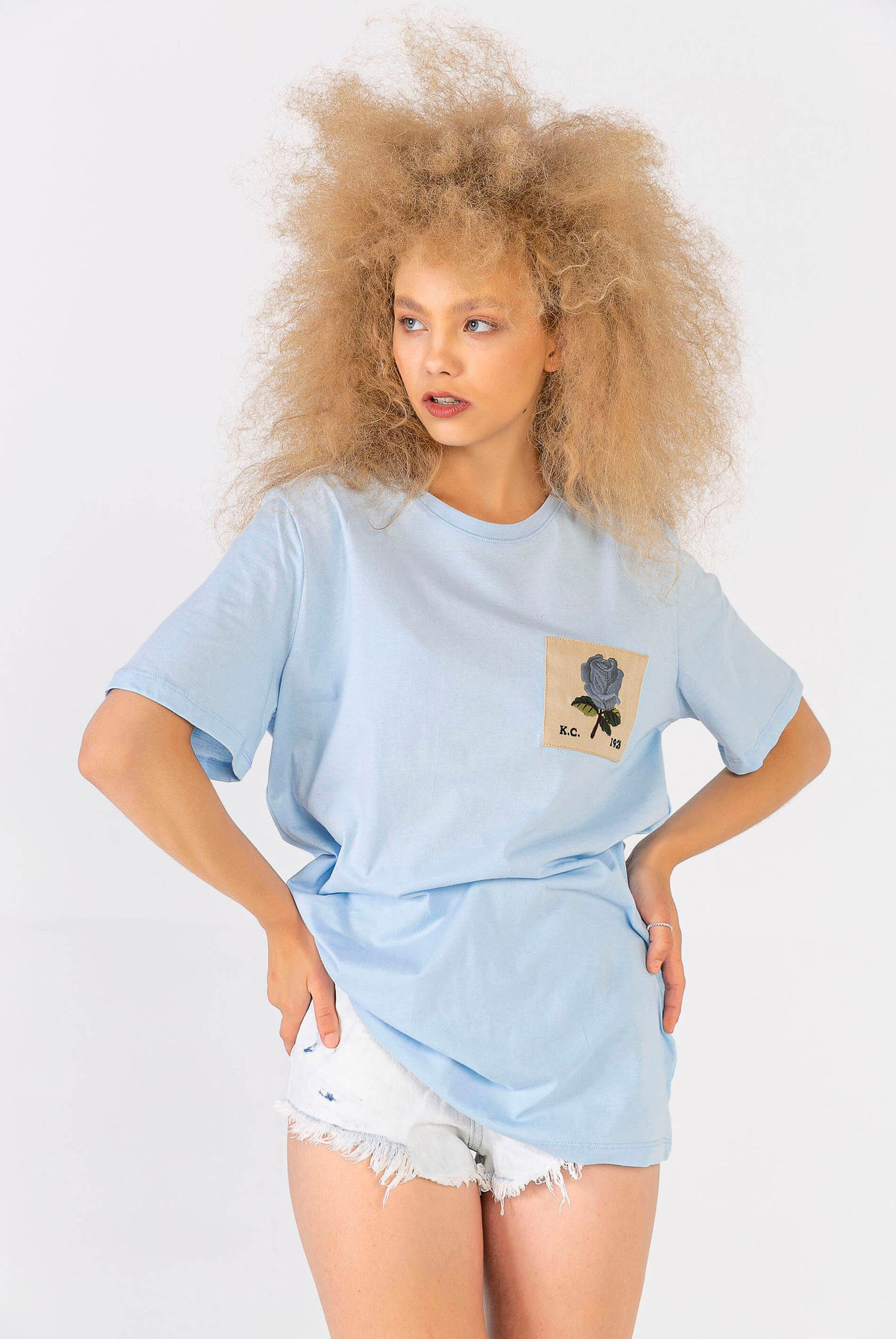 Melanj Gül Yamalı T-Shirt
