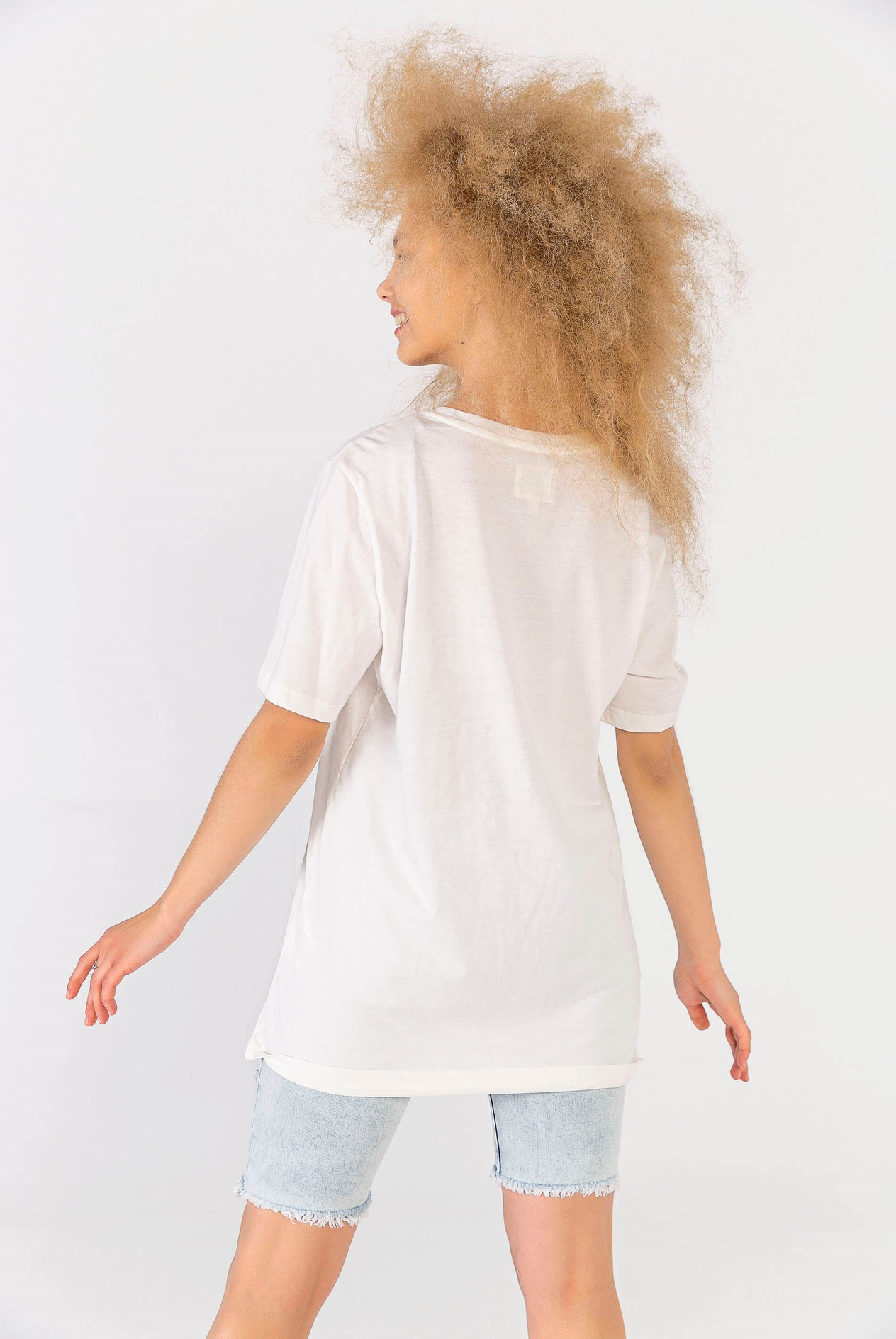 Melanj Gül Yamalı T-Shirt