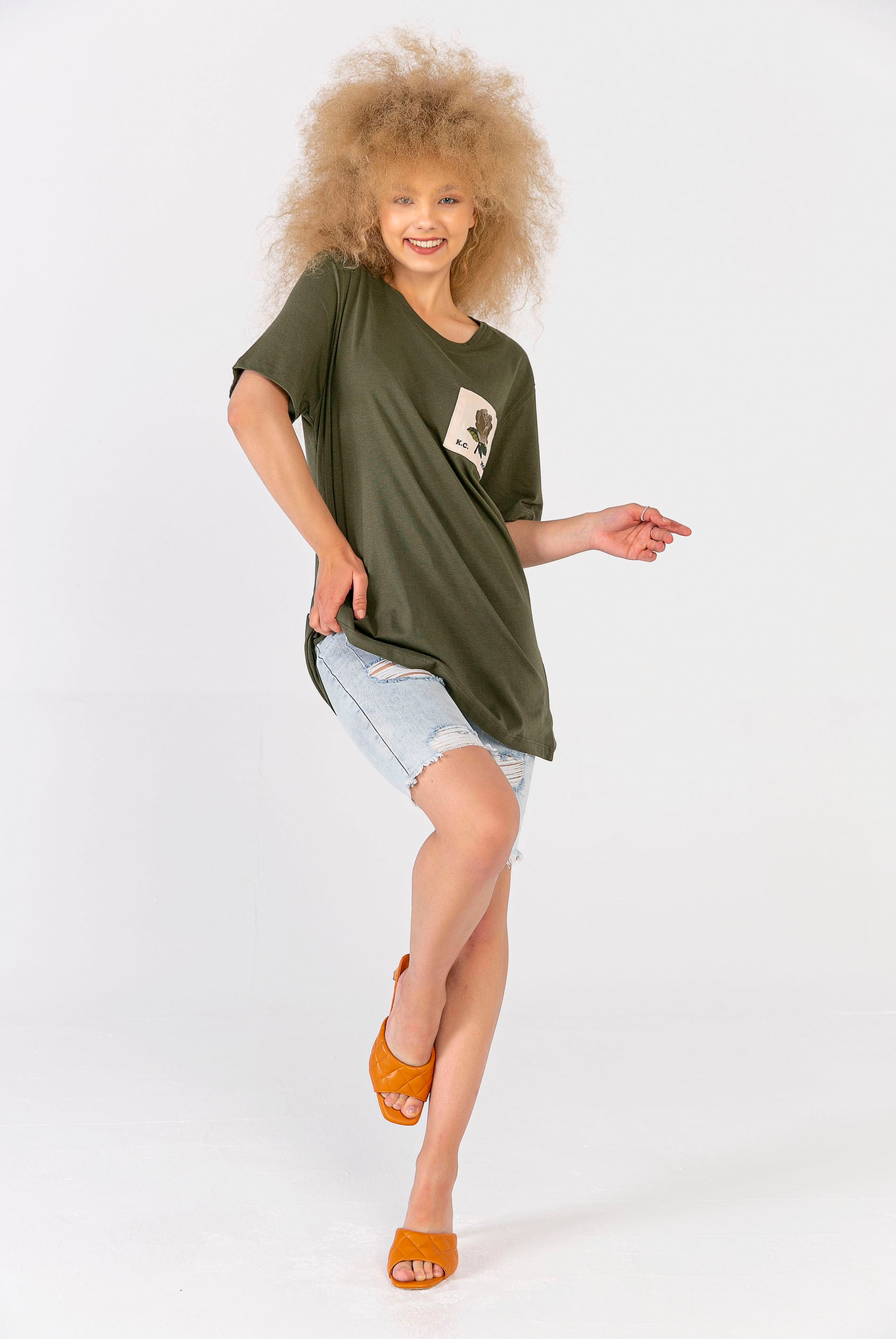 Melanj Gül Yamalı T-Shirt