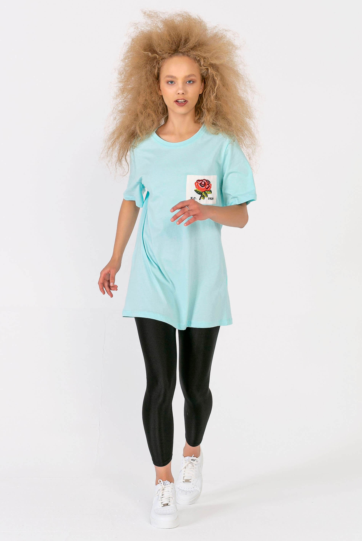 Melanj Gül Yamalı T-Shirt