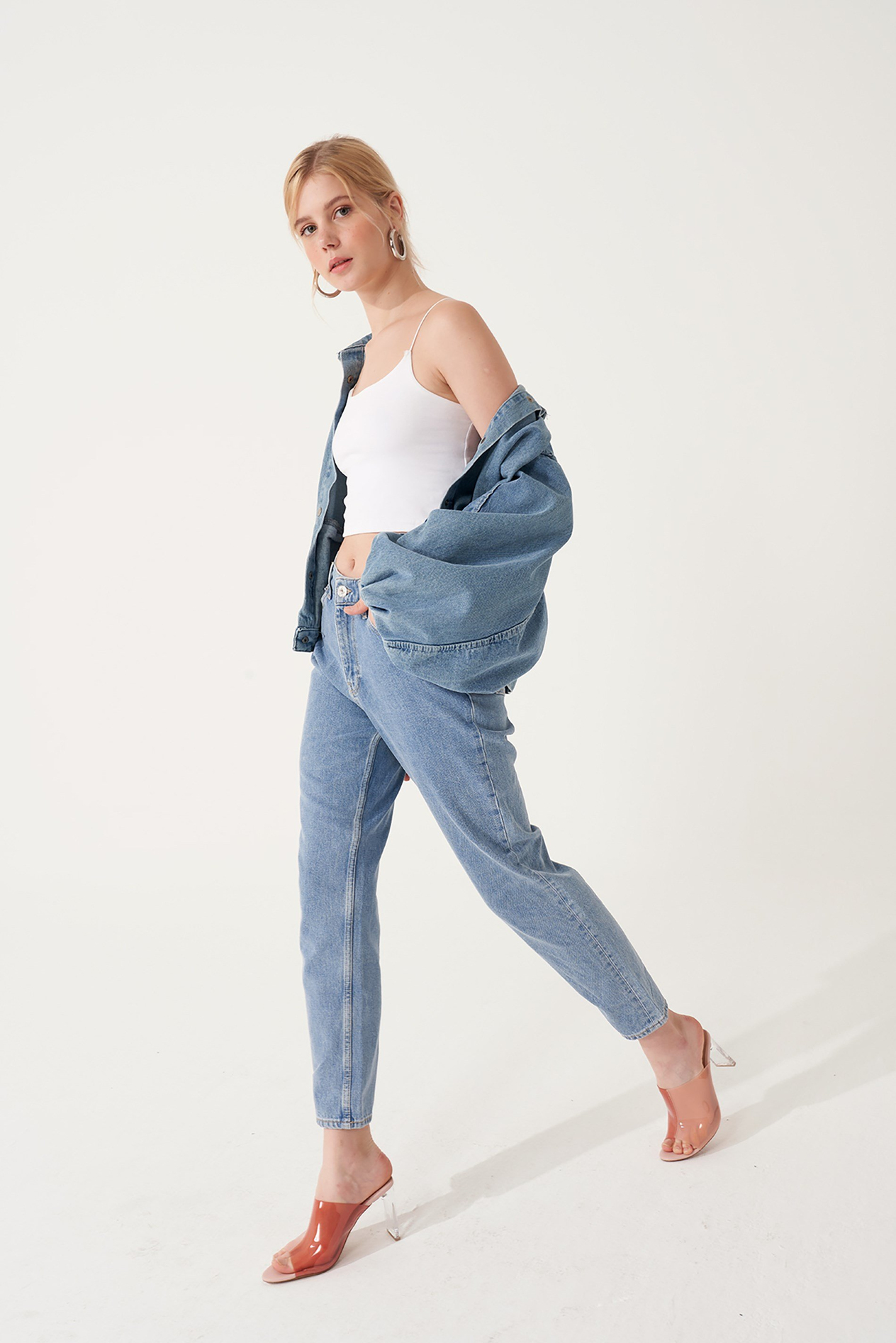 Mom Kesim Jean Pantolon