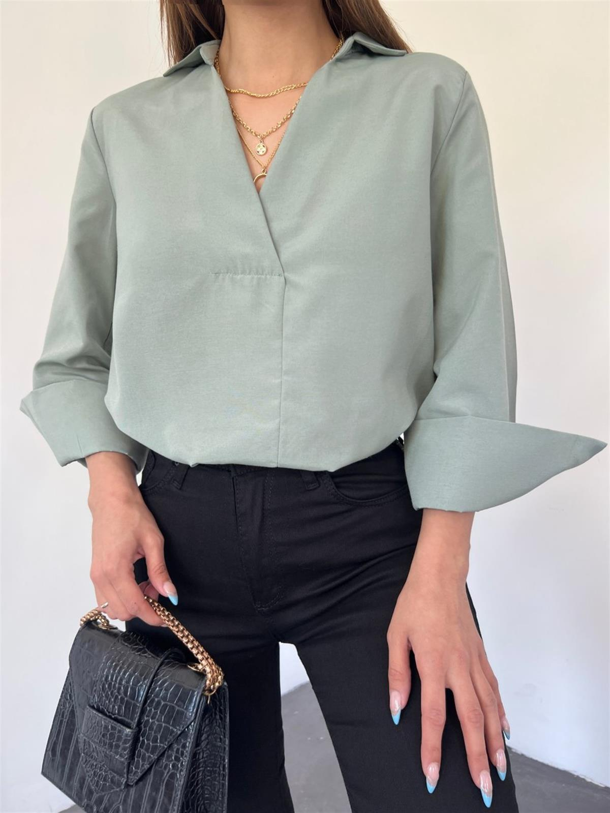 V Yaka Poplin Gömlek 0254 MİNT YEŞİLİ