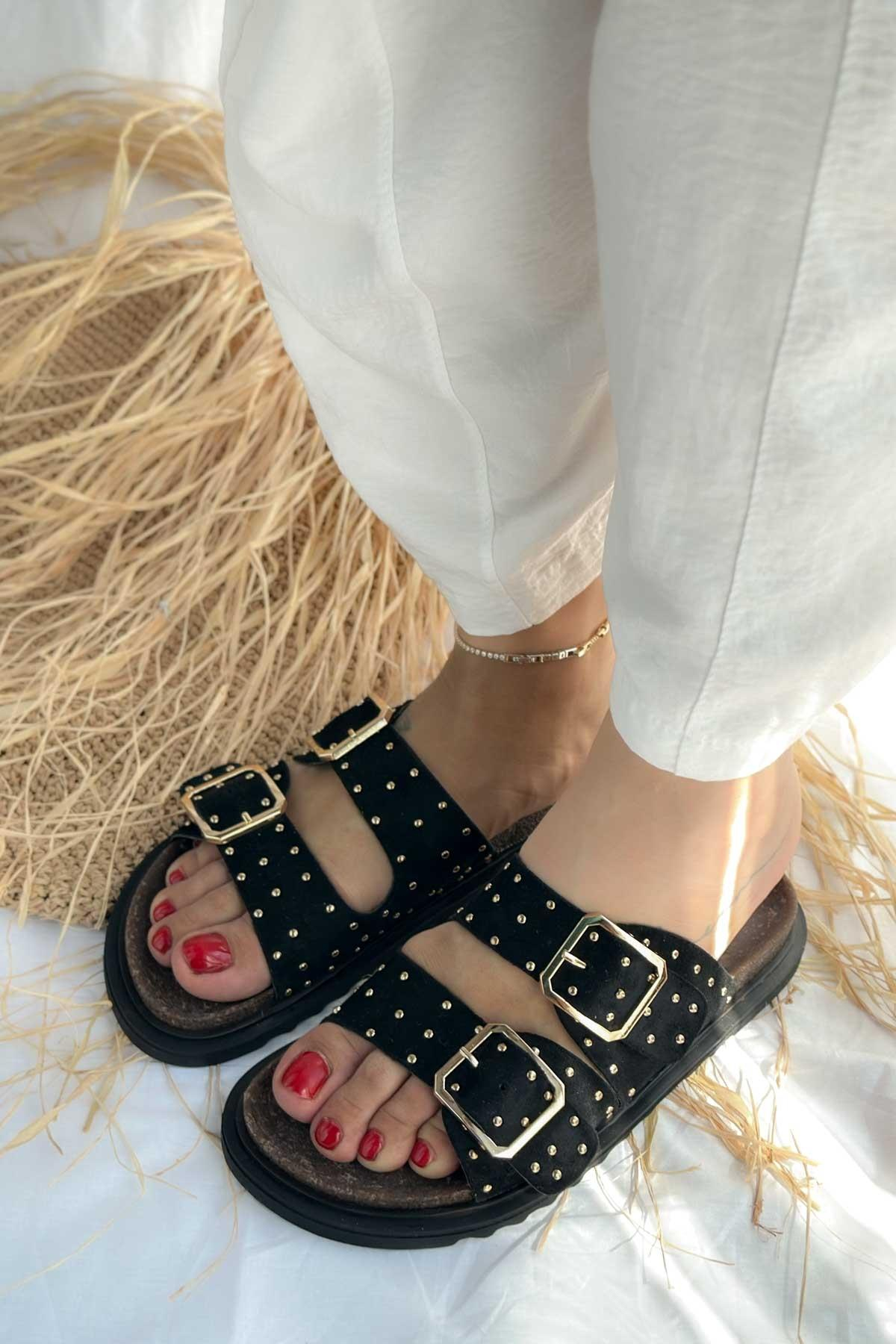 Glamour Siyah Süet Pimli Çift Bant Kadın Terlik