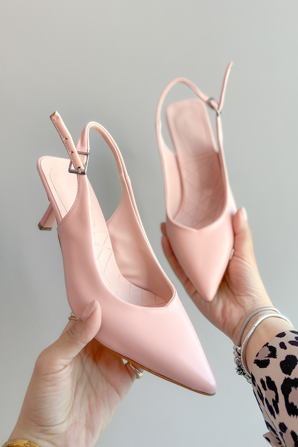Kos Pudra Deri Açık Stiletto