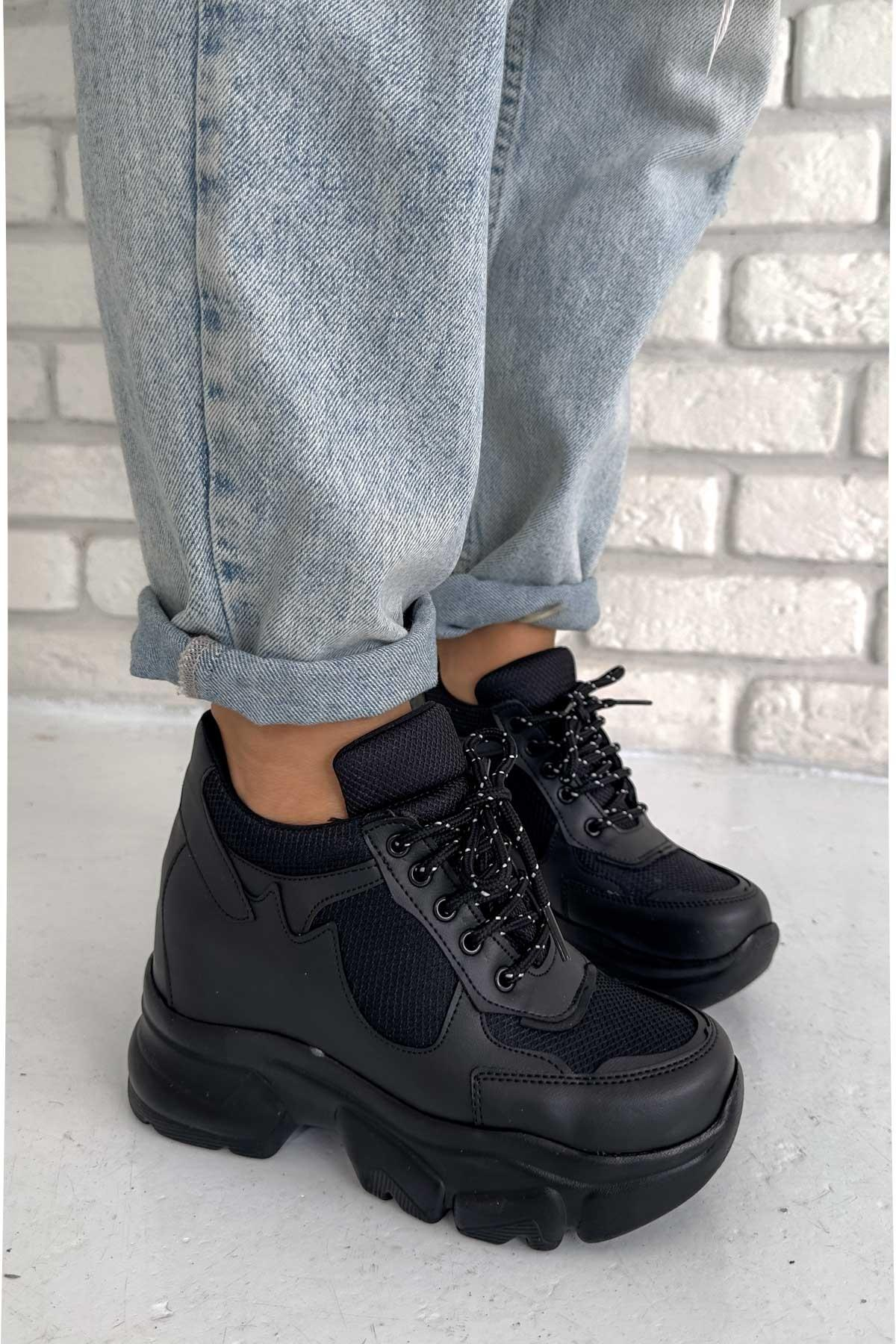 Perfect Siyah Deri Gizli Dolgu Sneakers