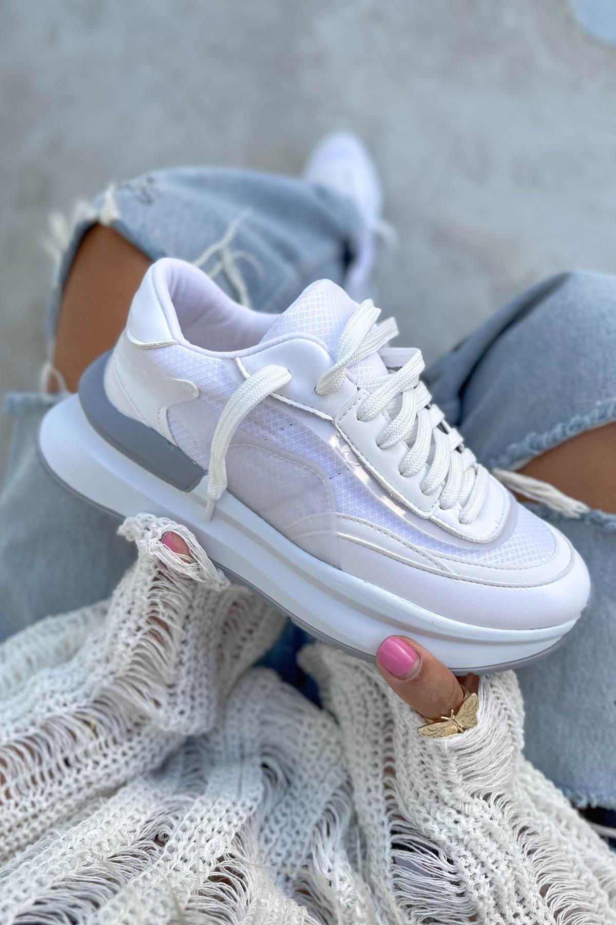 Race Beyaz Sneakers