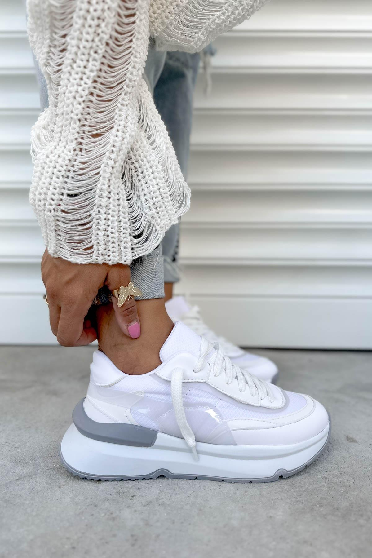Race Beyaz Sneakers