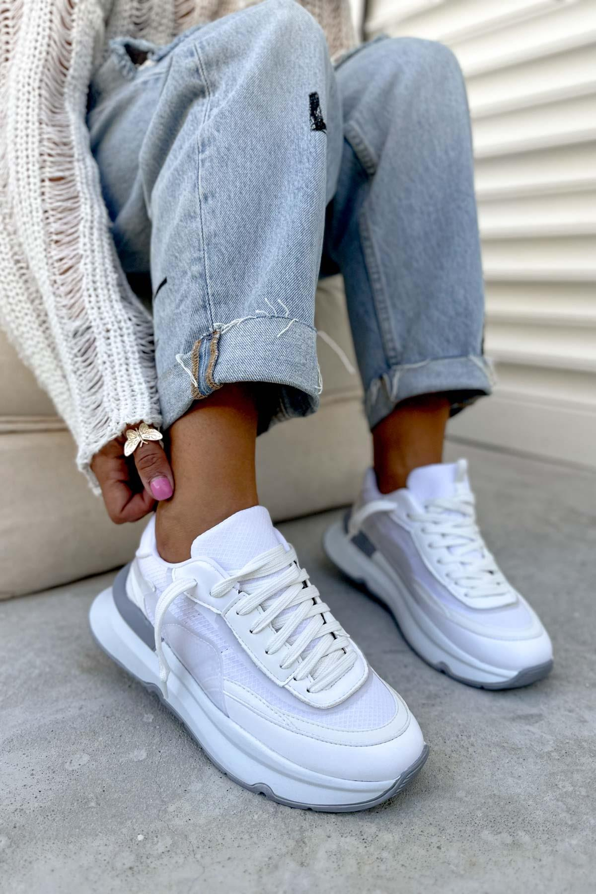 Race Beyaz Sneakers