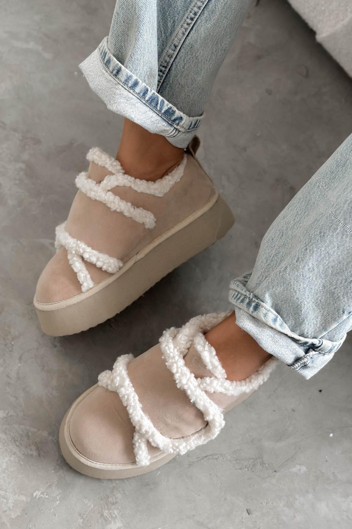 Simba Bej Bantlı Peluş Sneakers