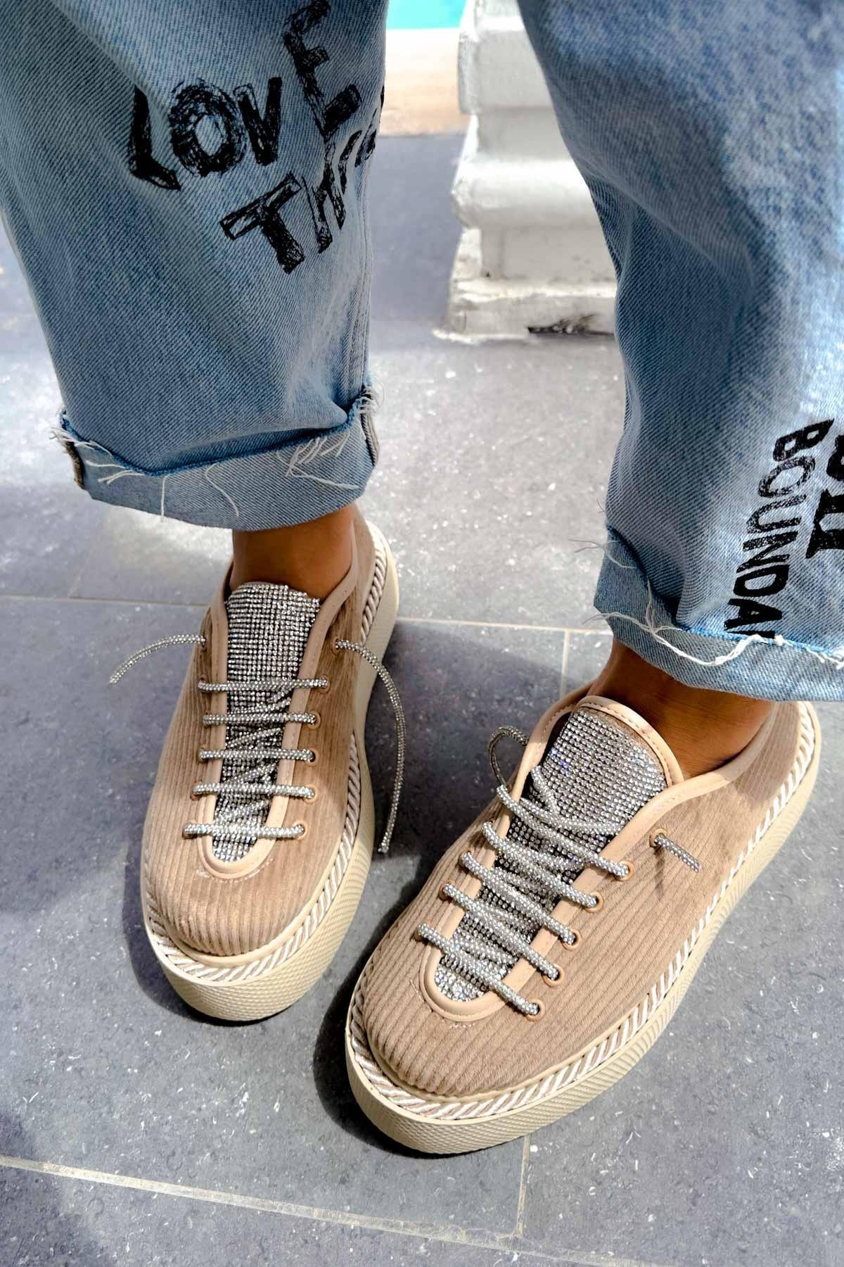 Velvety Bej Kadife Sneakers