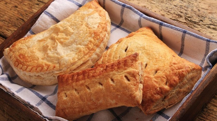 Pastırmalı Börek tarifi