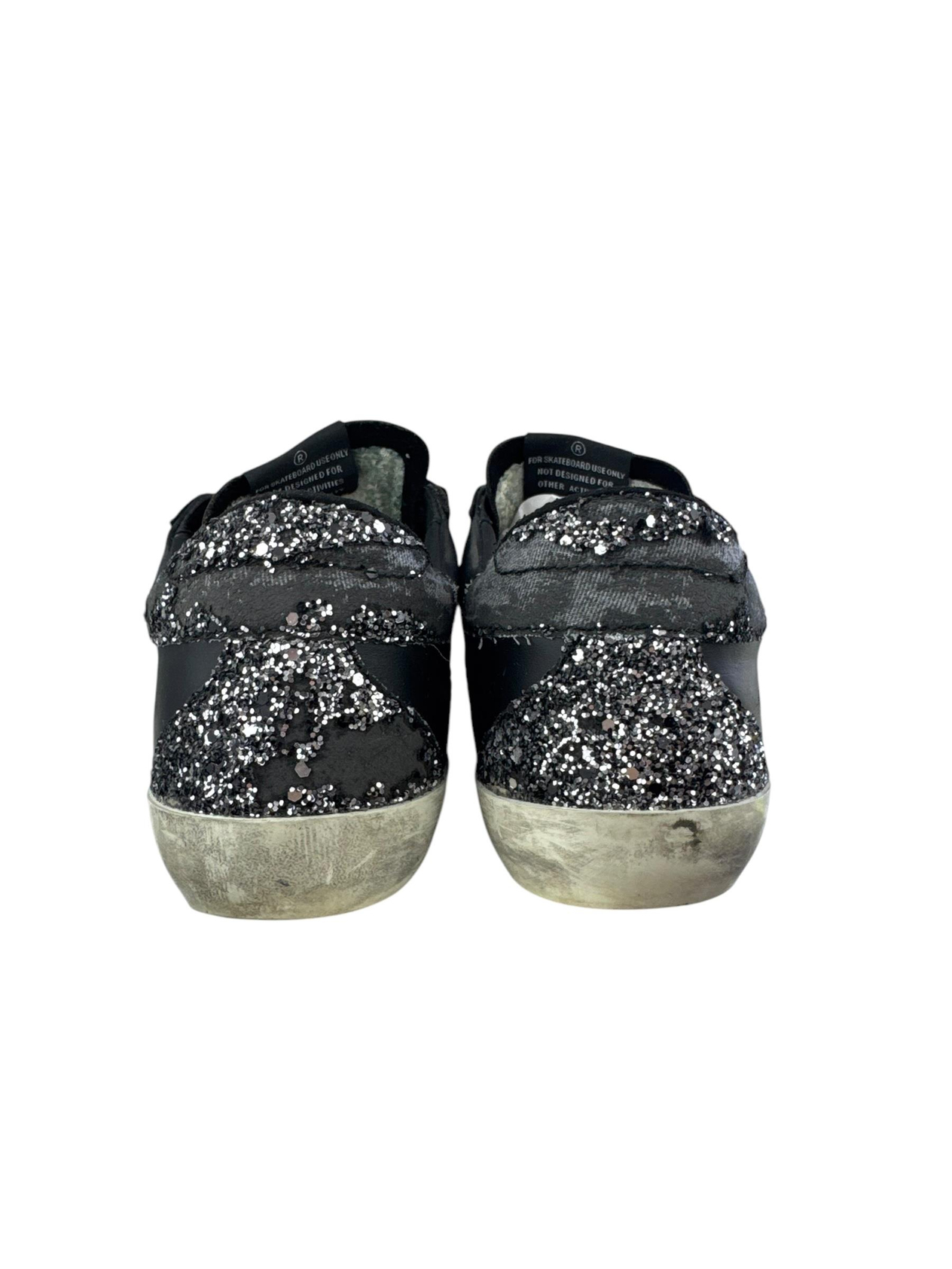 GOLDEN GOOSE BLACK SUPER STAR SNEAKERS