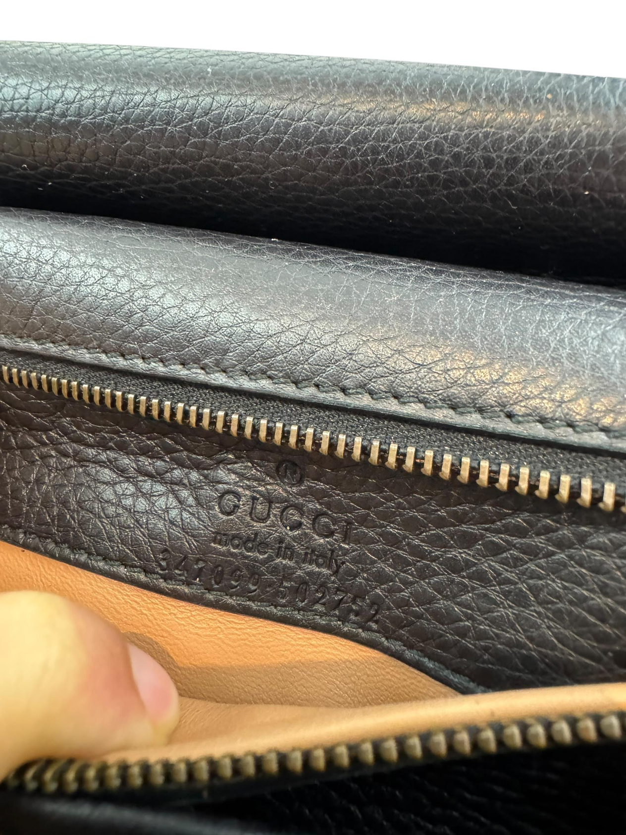 GUCCI SUEDE BAMBOO FRINGED CROSSBODY BAG