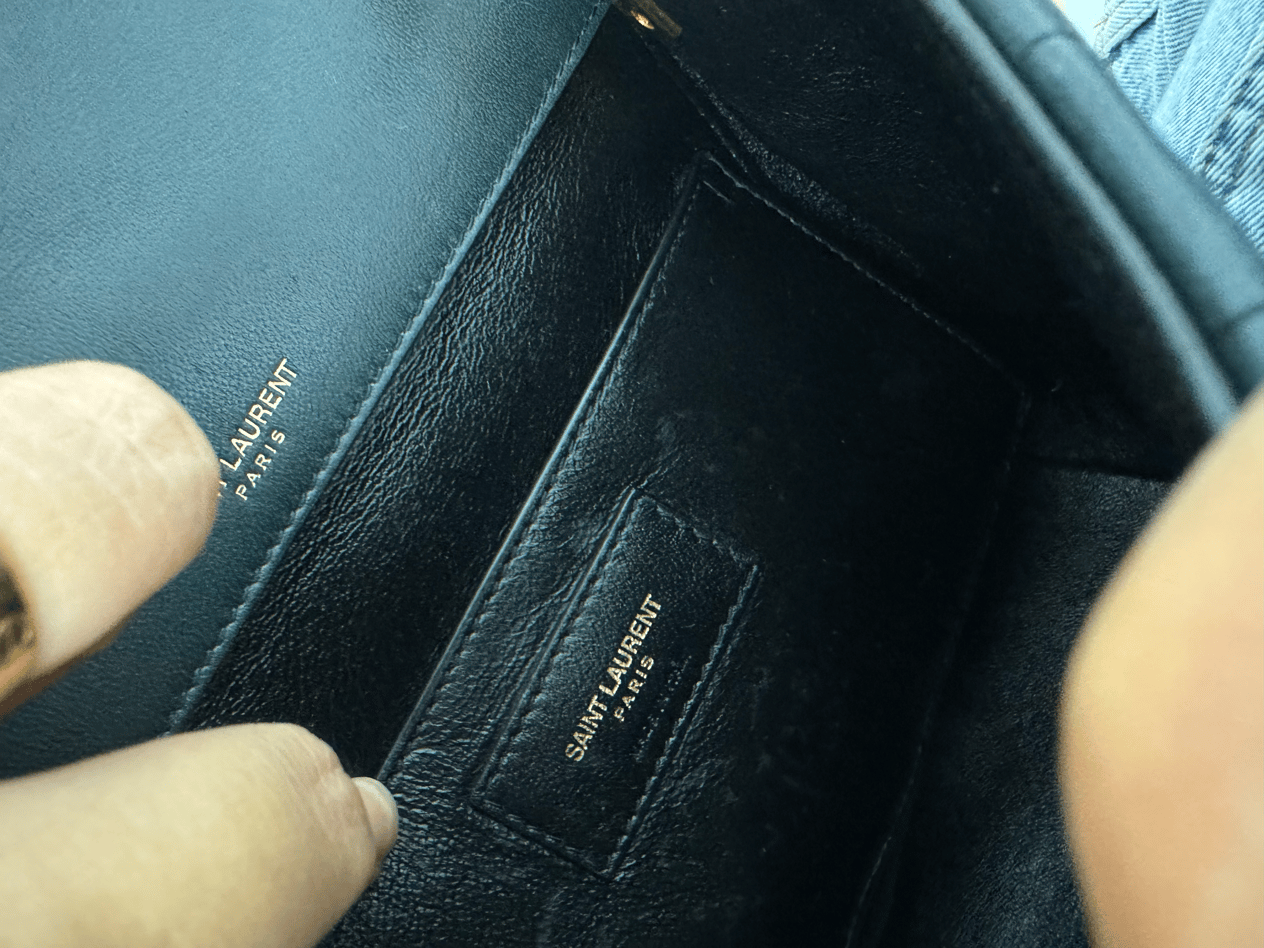 SAINT LAURENT VICKY MEDIUM CROSSBODY BAG