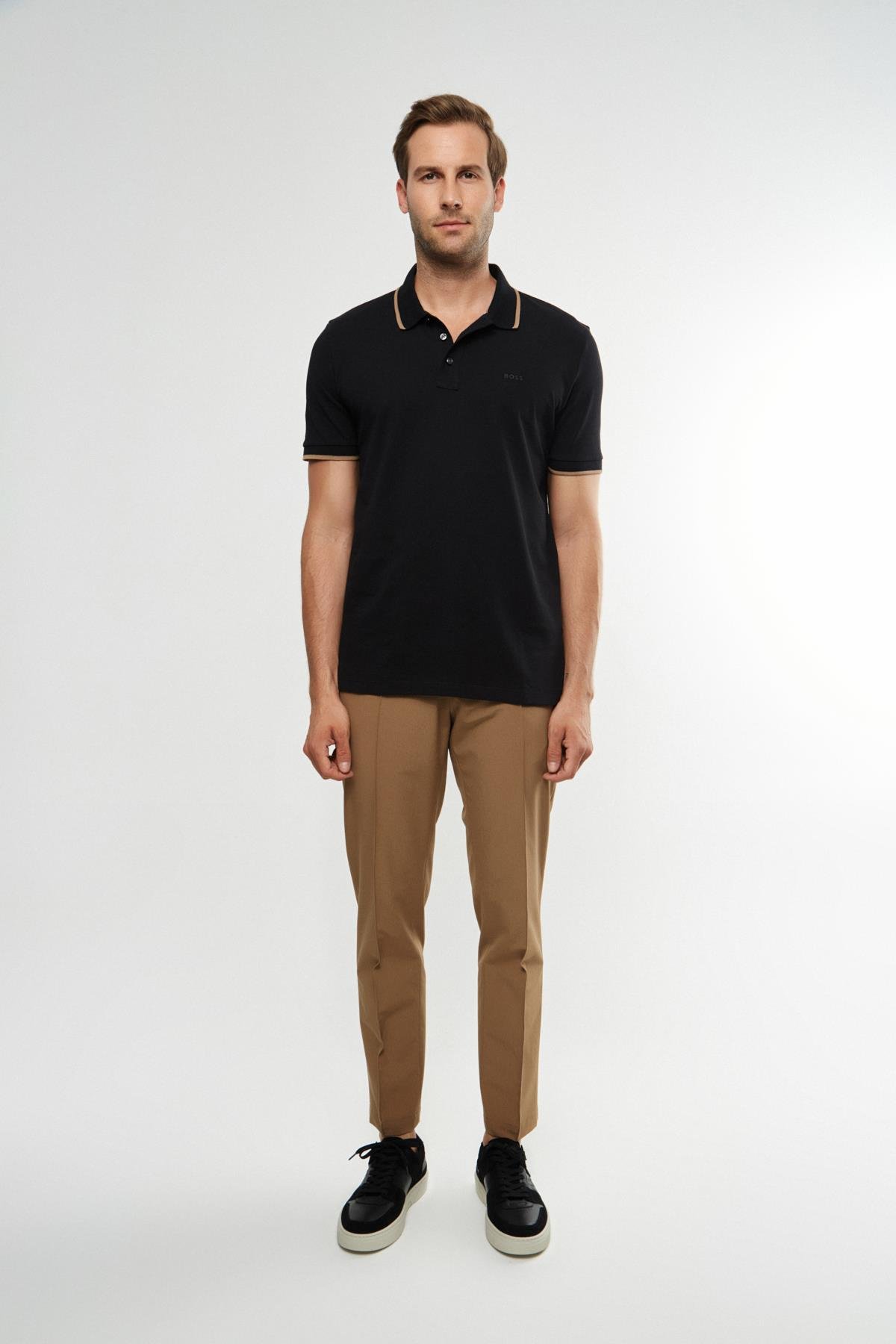 Lacivert Yaka Detaylı Polo Yaka T-shirt