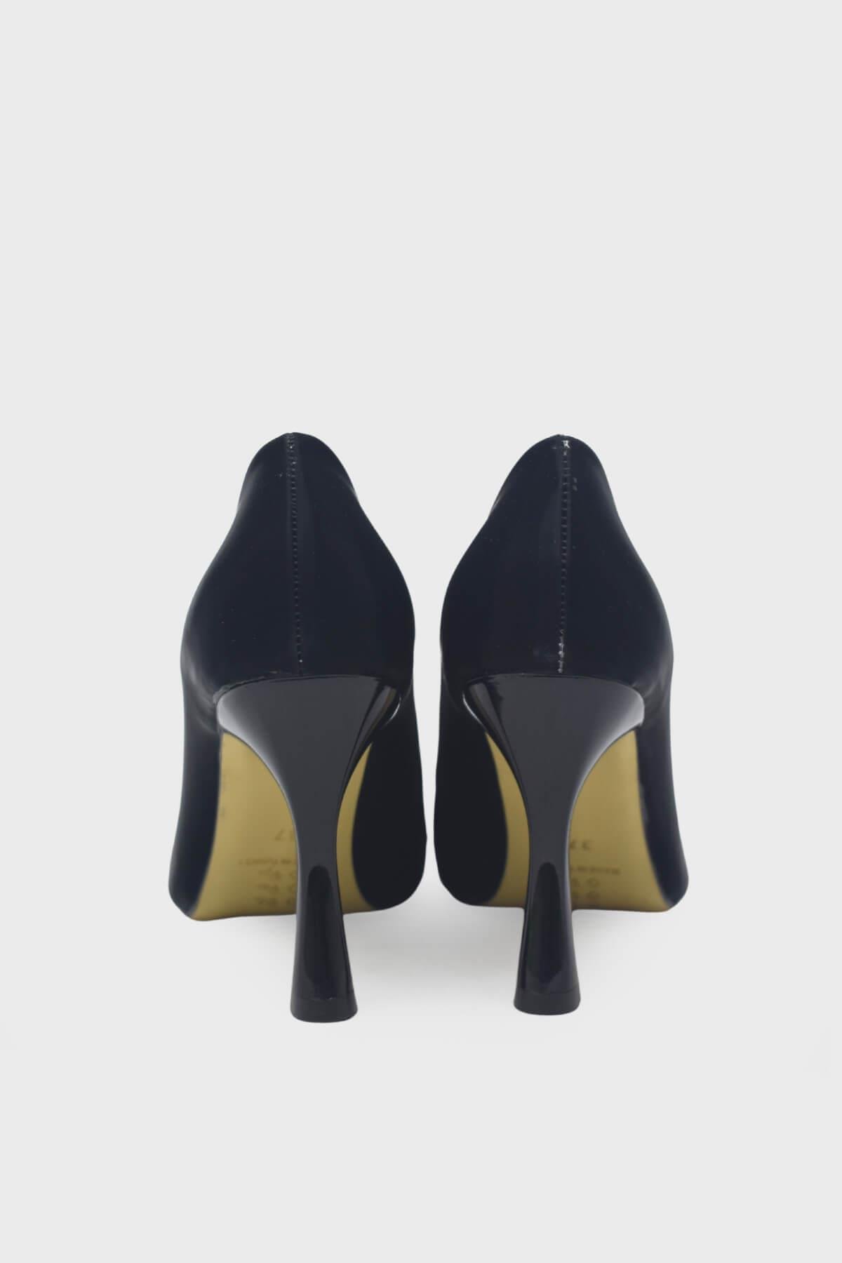 Kanuga Kadın Kadeh Topuk Stiletto Ayakkabı Vakum Siyah LPA1302