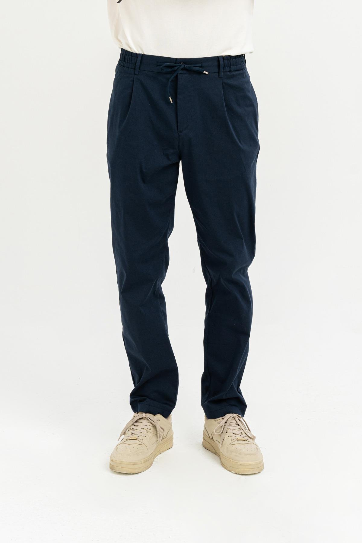 Beli Lastikli Arkası Tek Cep Fermuarlı Slim Fit Erkek Pantolon