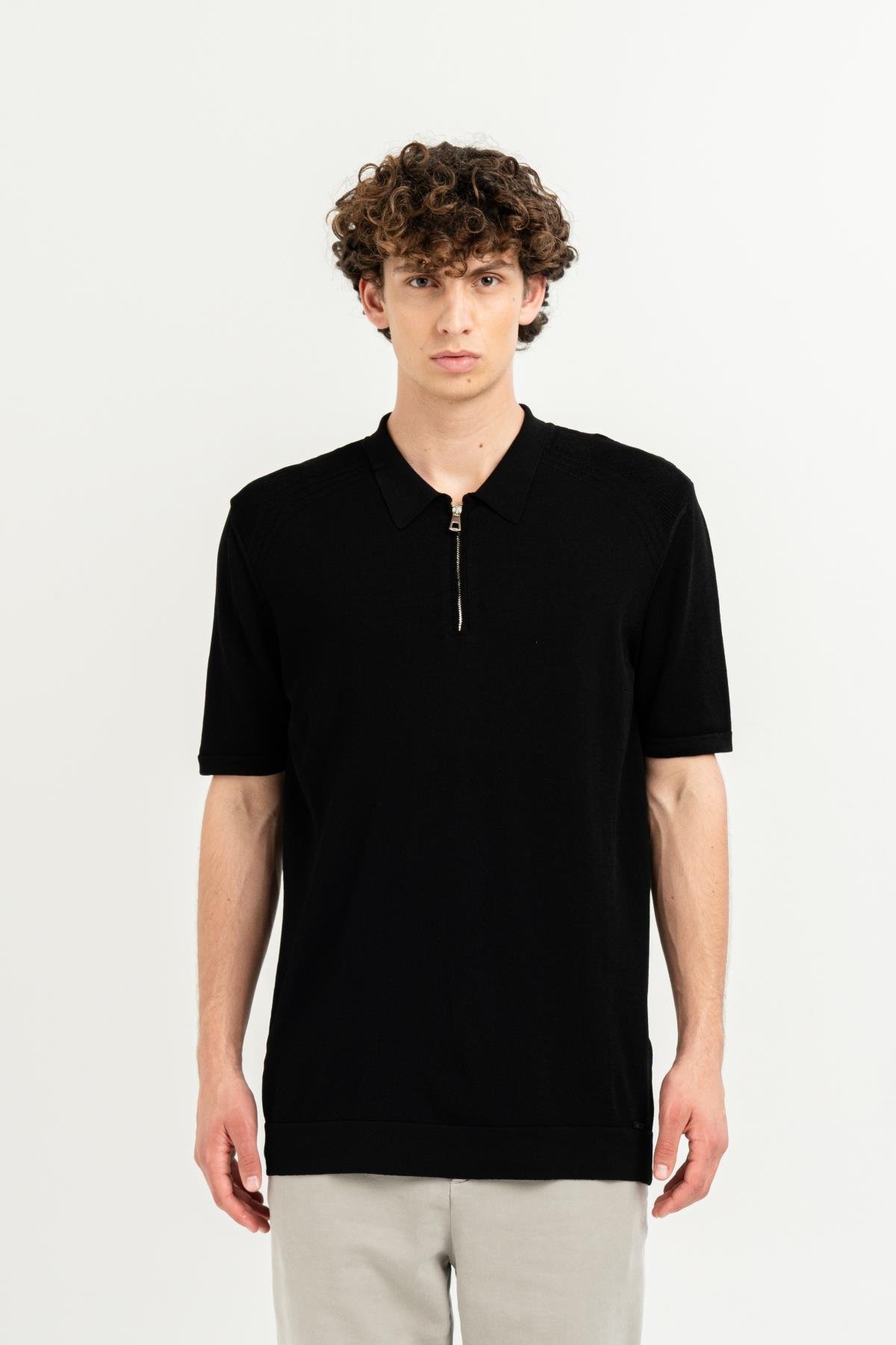Polo Yaka Fermuarlı Kısa Kollu Slim Fit Erkek T-shirt