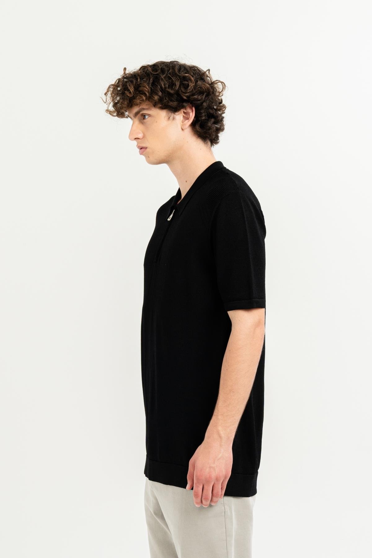Polo Yaka Fermuarlı Kısa Kollu Slim Fit Erkek T-shirt