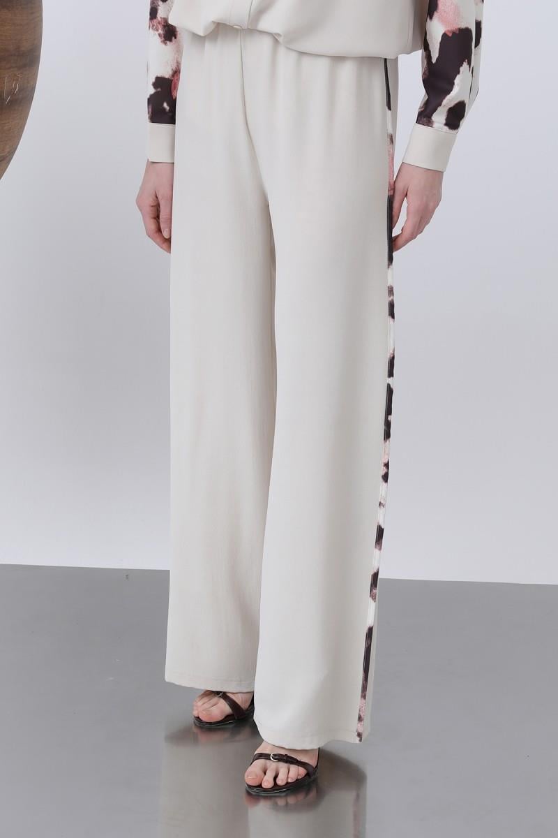 DESEN DETAYLI BELİ LASTİKLİ BEJ PANTOLON 18236
