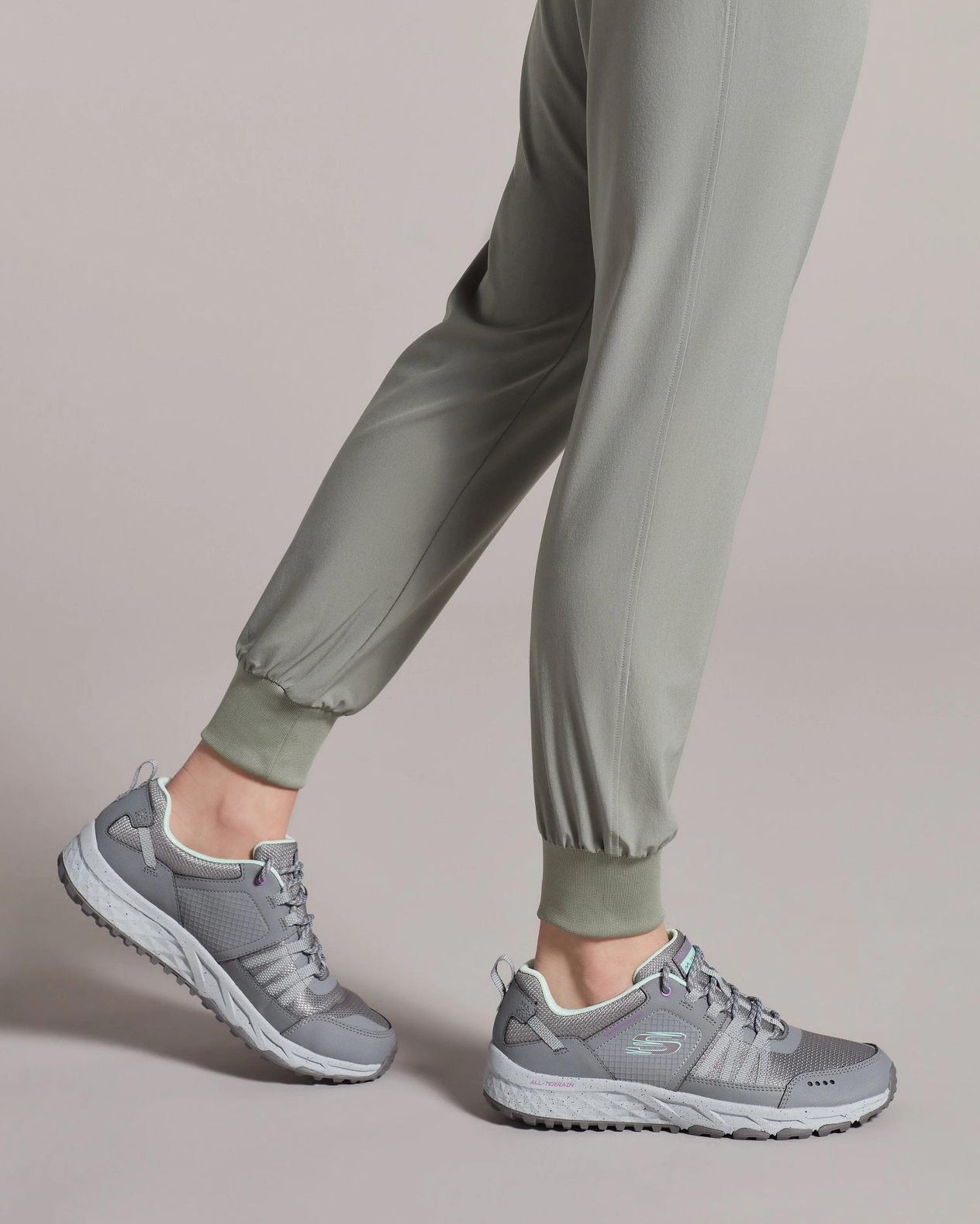 Skechers Escape Plan  -  Endless Pursuit Kadın Gri Spor Ayakkabı