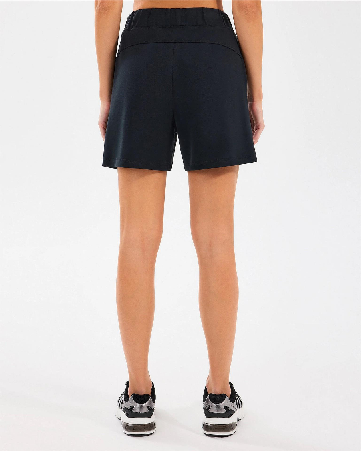 Skechers W Lounge Regular 5 Inch Sweatshort Kadın  Şort
