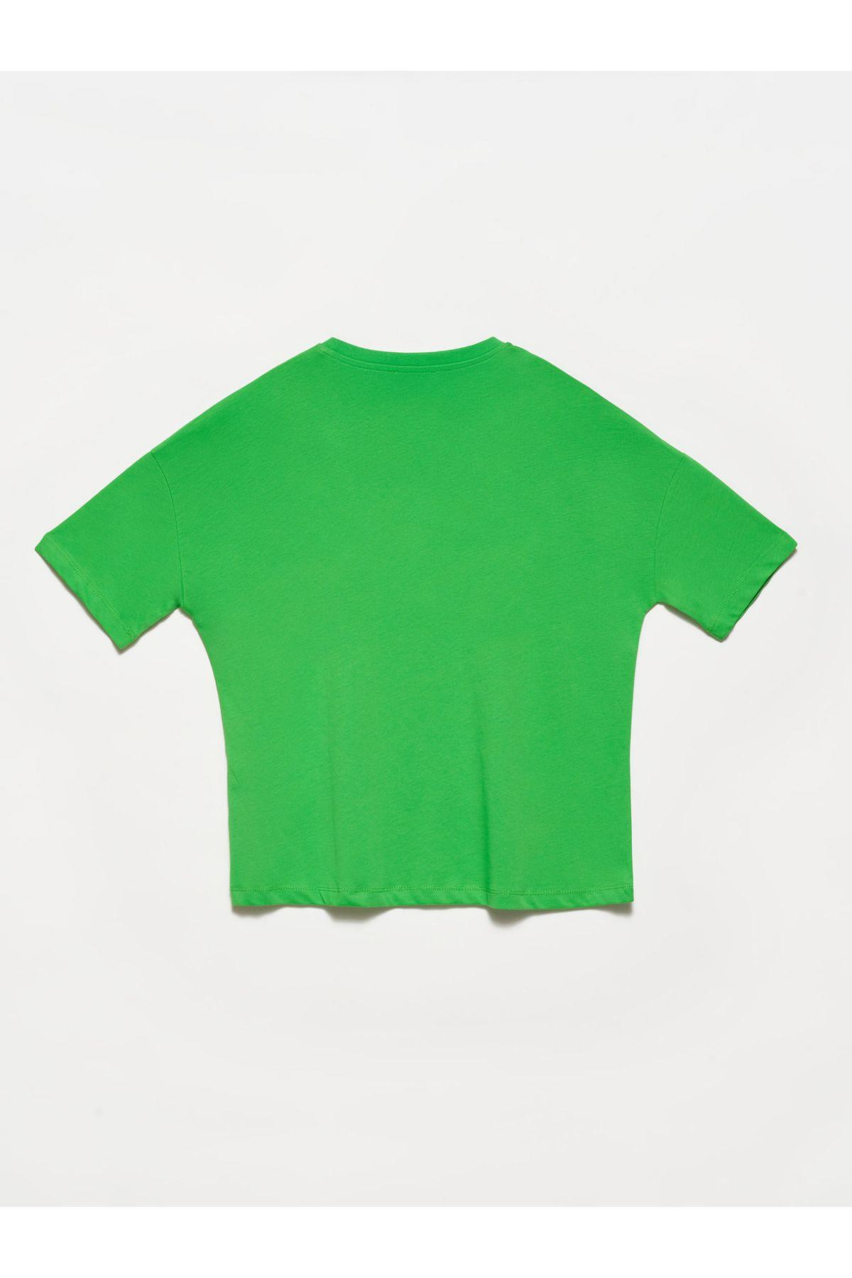 3683-bisiklet-yaka-basic-t-shirt-acik--d-4df3.jpg