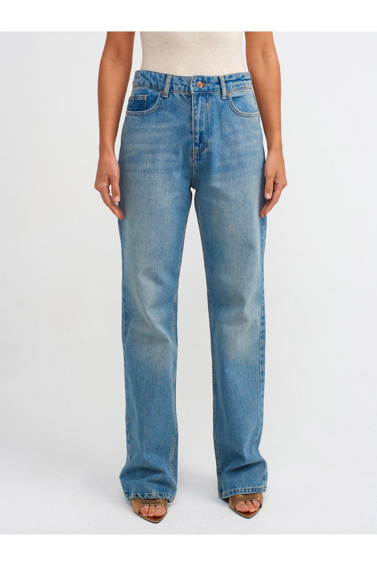 71466-straight-denim-pantolon-mavi-401-92.jpg