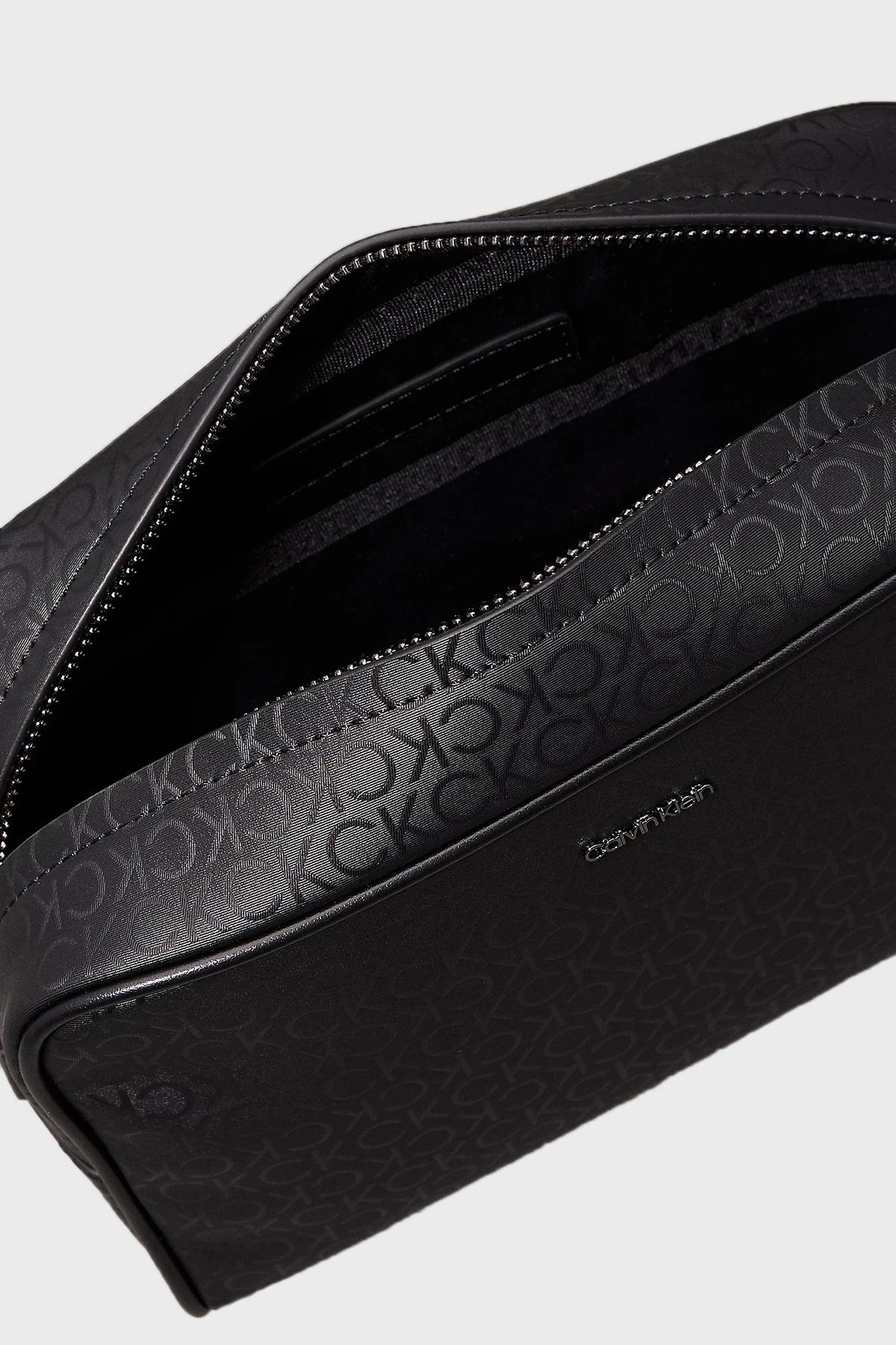 calvin-klein-jakarli-logo-baskili-tutm-cb7-b8.jpg