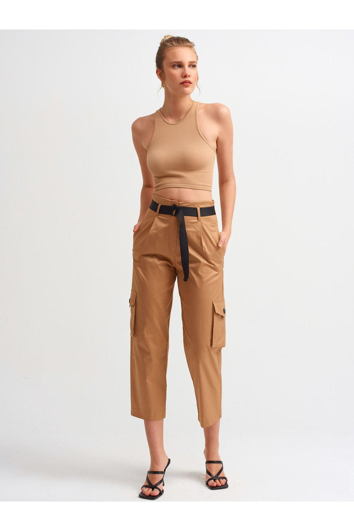 kadin-camel-sporcu-atlet--6772-.jpg