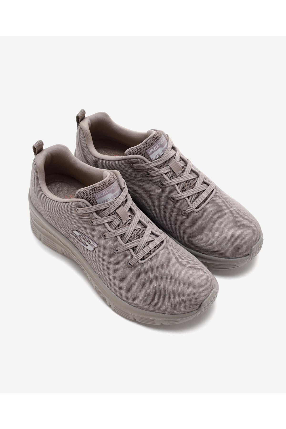 SKECHERS FASHION FIT Ayakkabı Kadın