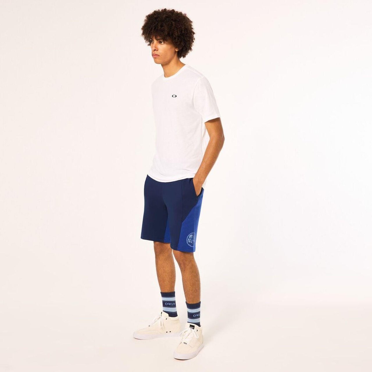 Oakley FINISH LINE CREW TEE Erkek T-Shirt OAK.FOA405438-OAK.100-S1