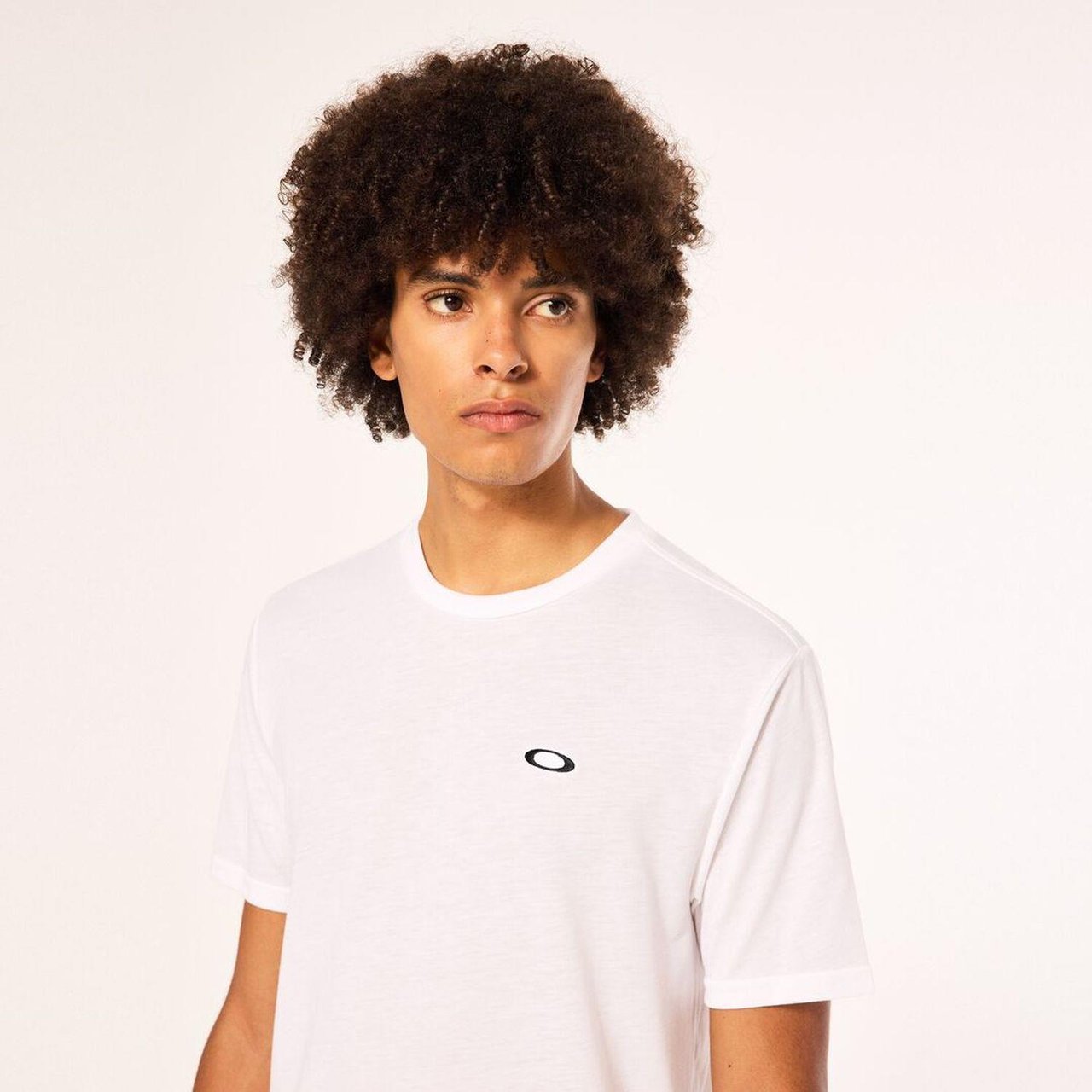 Oakley FINISH LINE CREW TEE Erkek T-Shirt OAK.FOA405438-OAK.100-S1