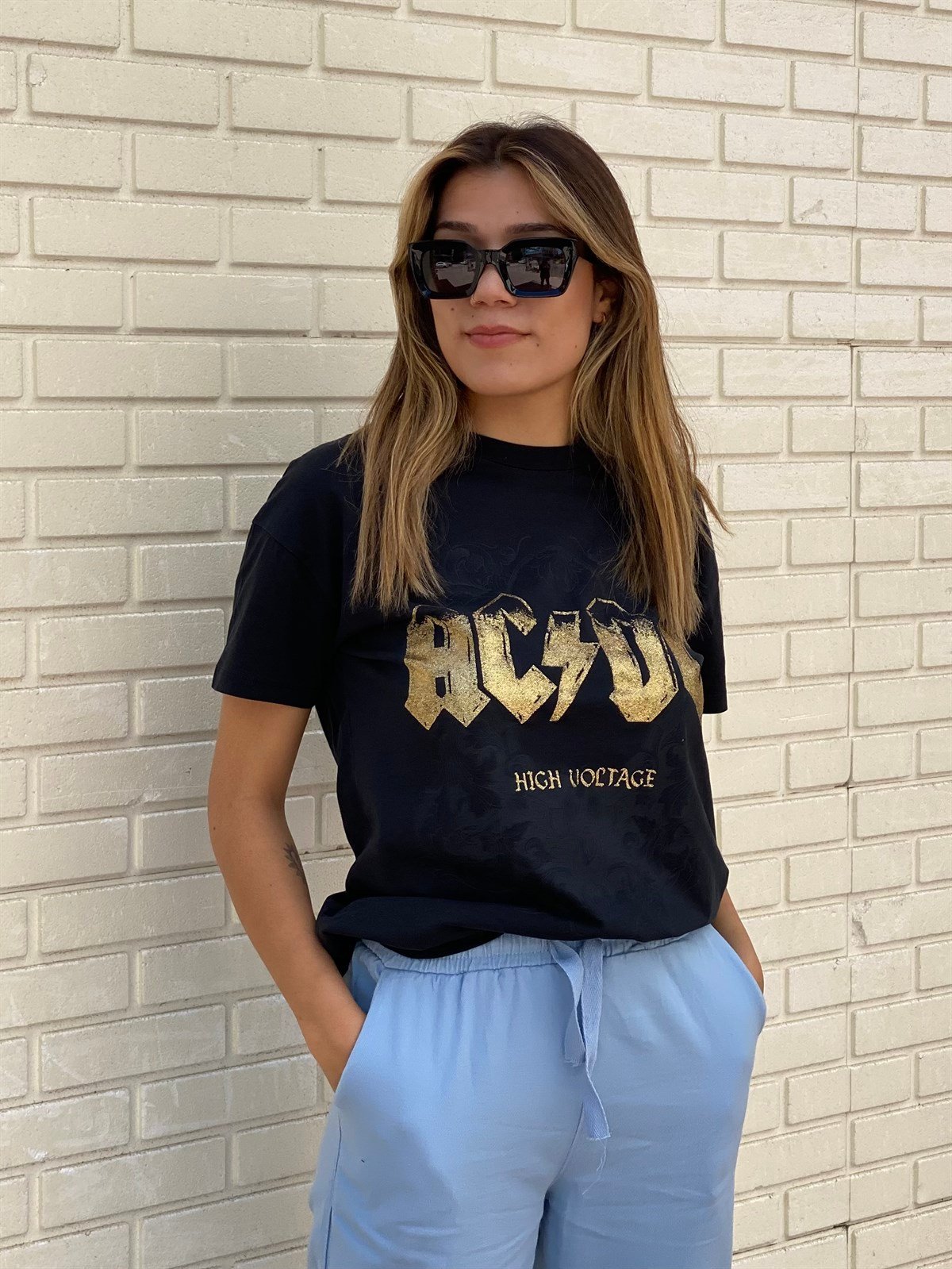 AC DC SİMLİ BASKILI T-SHIRT