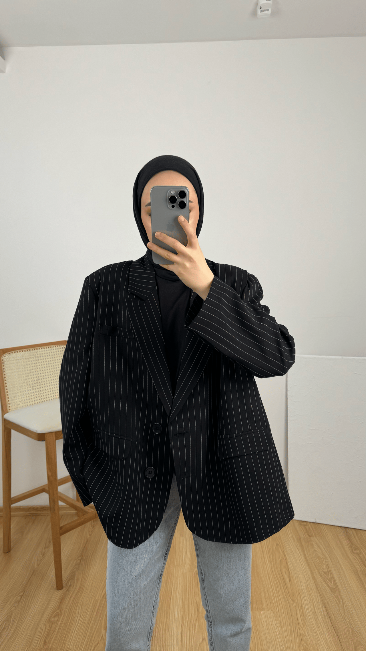 Dad Fit Çizgili Etiket Baskılı Blazer Siyah