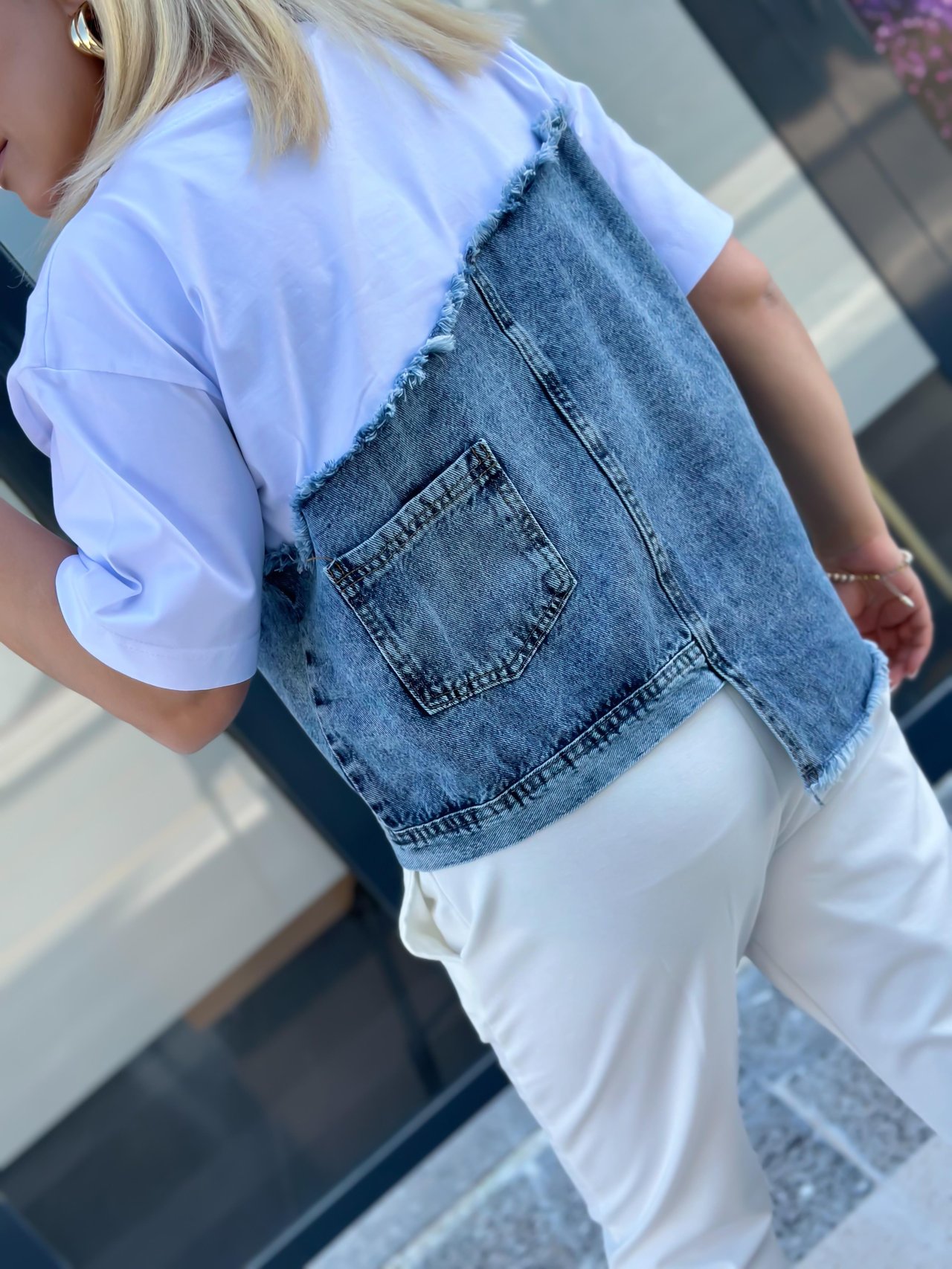 Jean Detaylı Düğmeli Tshirt BEYAZ-23YUST000043