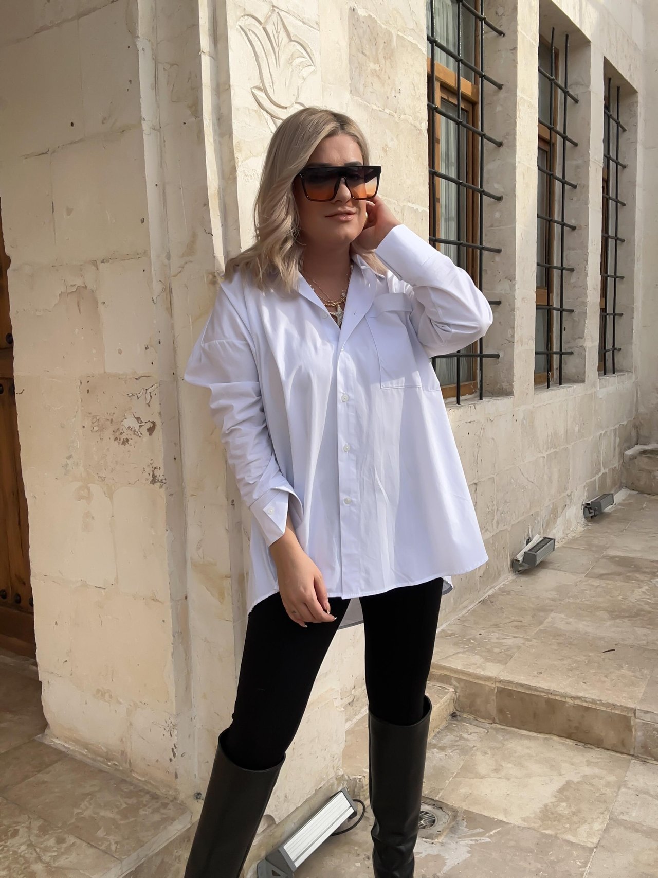 Poplin Kumaş Lüxs Kalite Tek Cepli Beyaz Gömlek BEYAZ-23MeUST00046