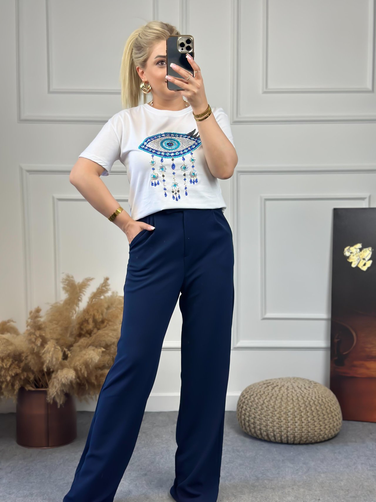 Pullu Göz Detaylı Tshirt BEYAZ-23YUST000074