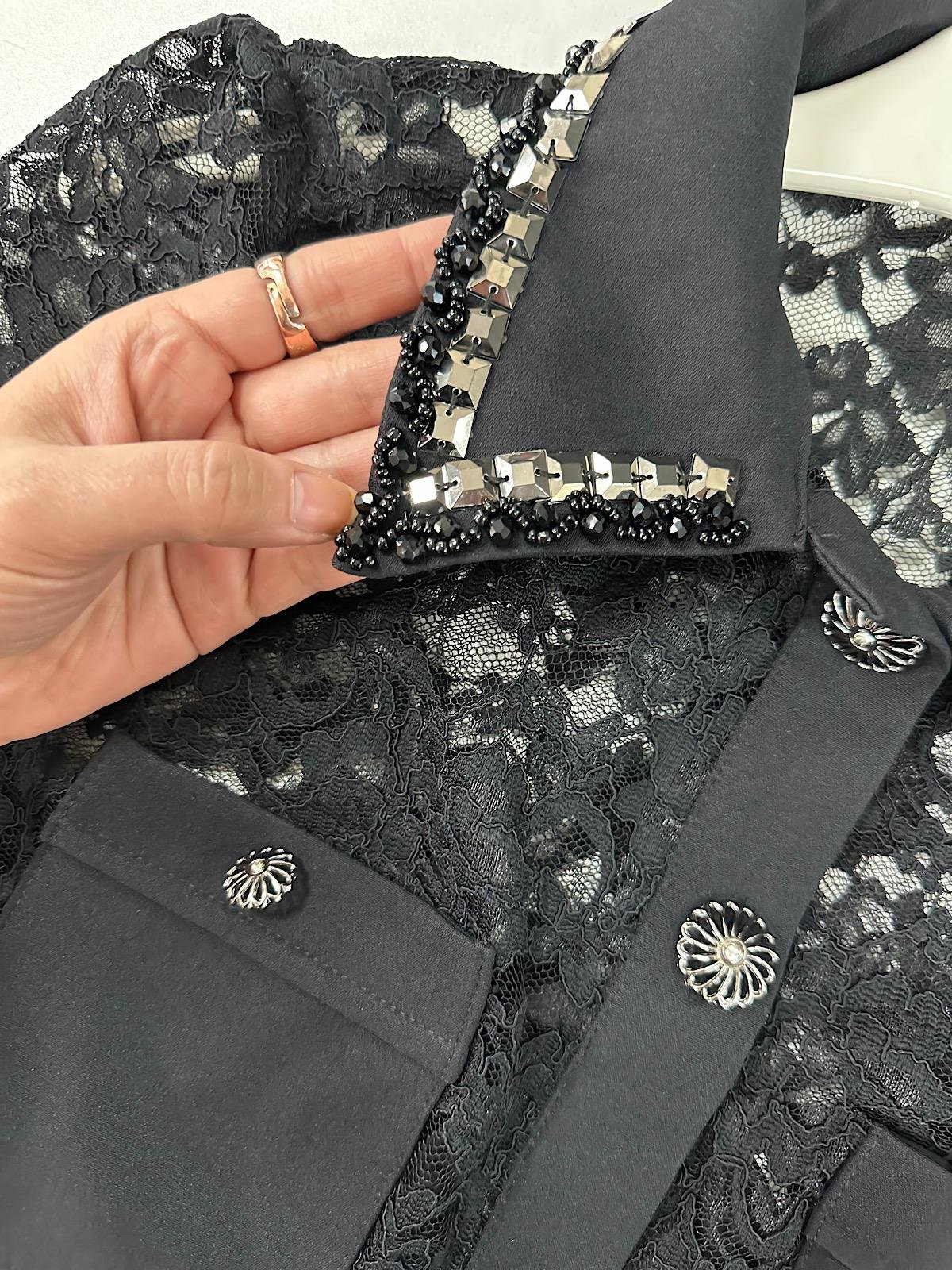 Yakası Taş Detaylı Kemerli Dantel Elbise SİYAH-23YELB000027