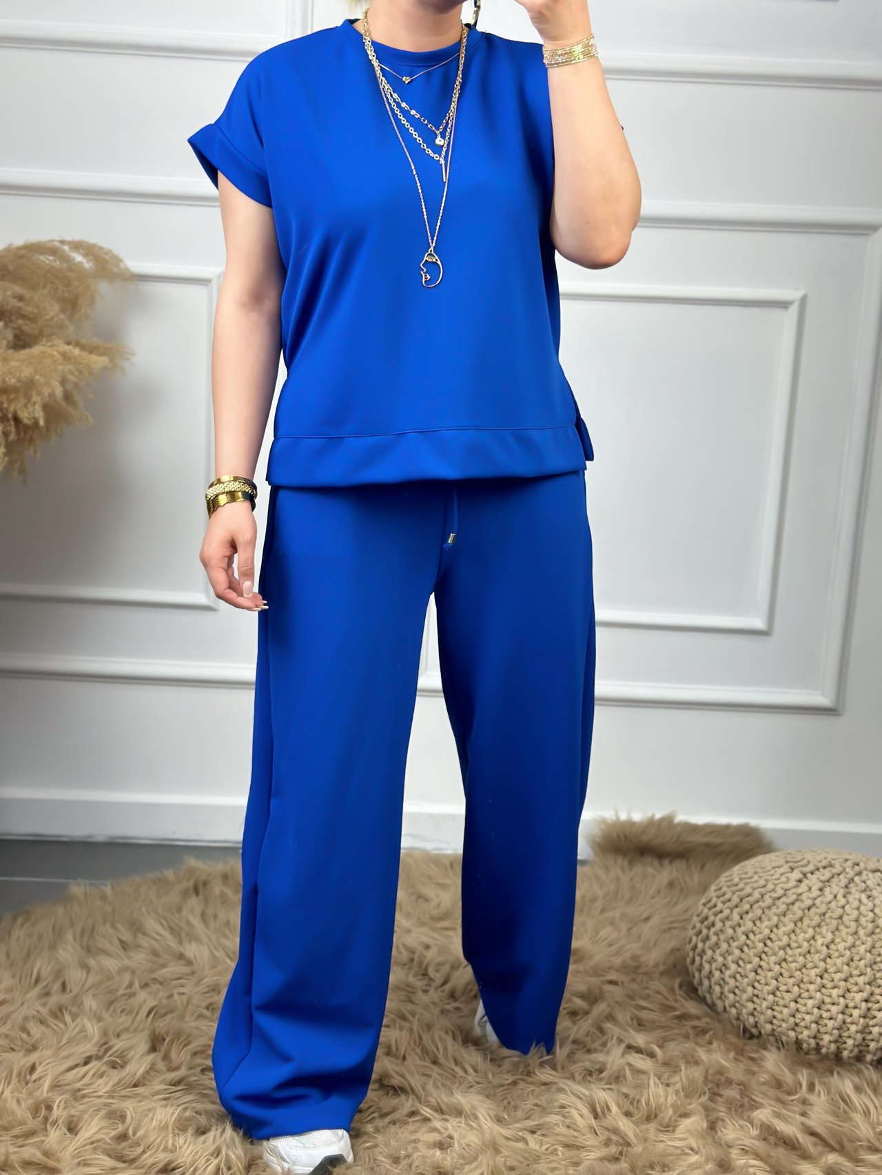 Yanları Yırtmaçlı Likralı Bol Paça Pantolon Bluz Takım SAKS-23YUST000048