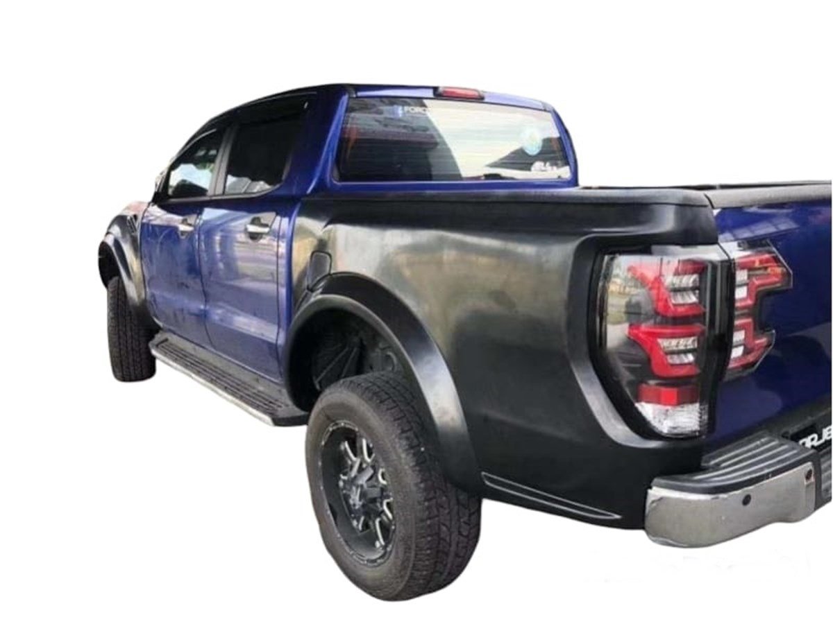 FORD RANGER RAPTOR GÖRÜNÜM BODY KİT GENİŞ TİP 2016-2021